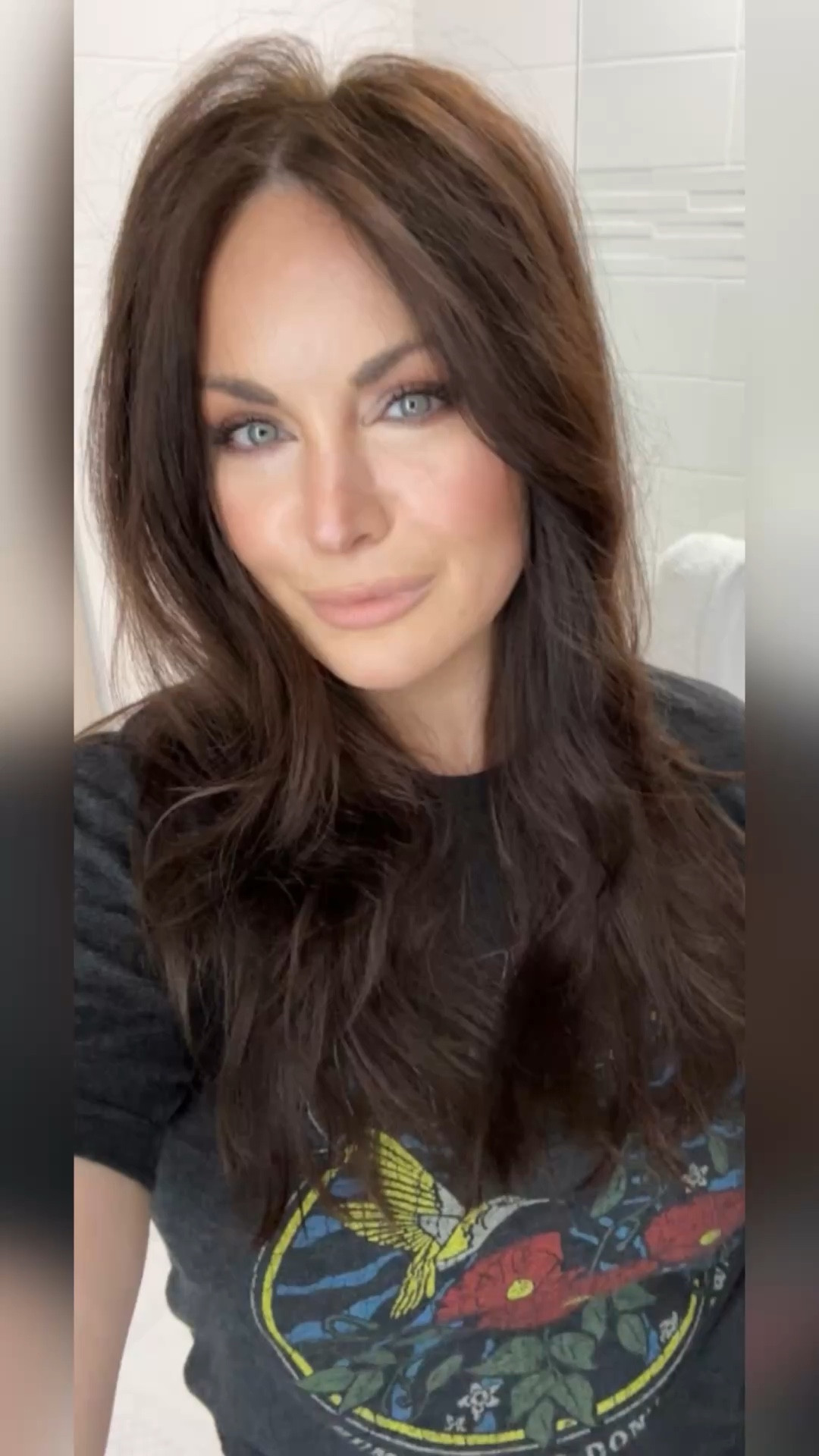 Travel day hair refresh 🧖🏻‍♀️ #travel #hairrefresh #travelbeauty 

#LTKTravel #LTKOver40 #LTKBeauty