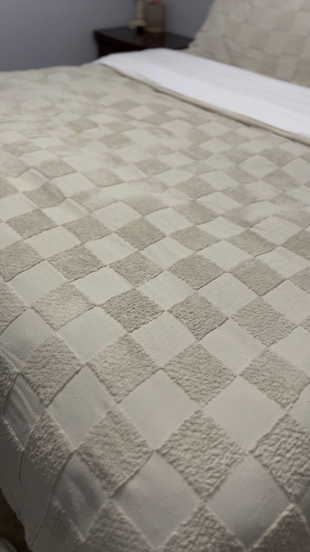 Sooo in love with this duvet cover from Amazon! 

#LTKHome