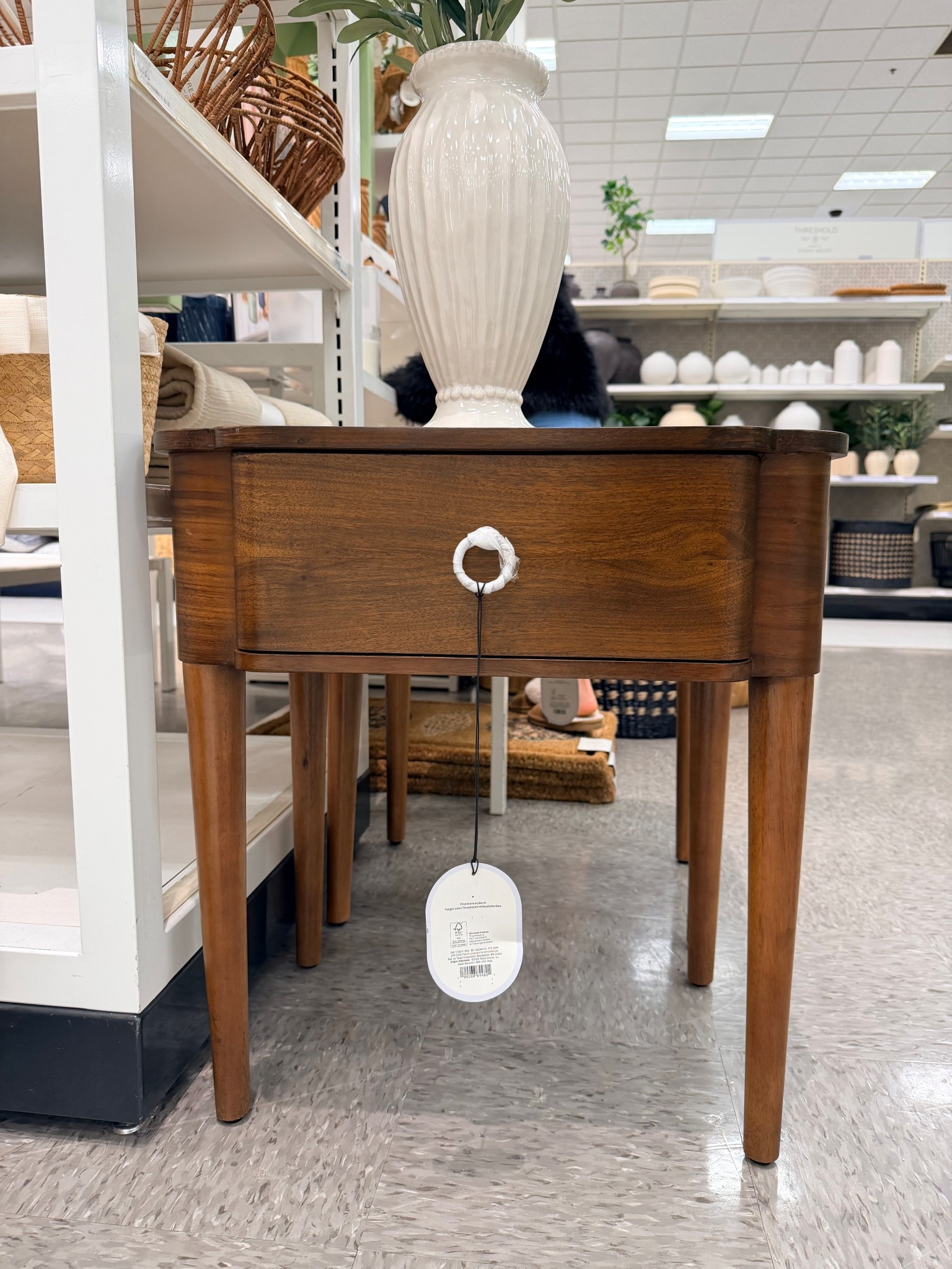 New table and vase from Target 

#LTKHome