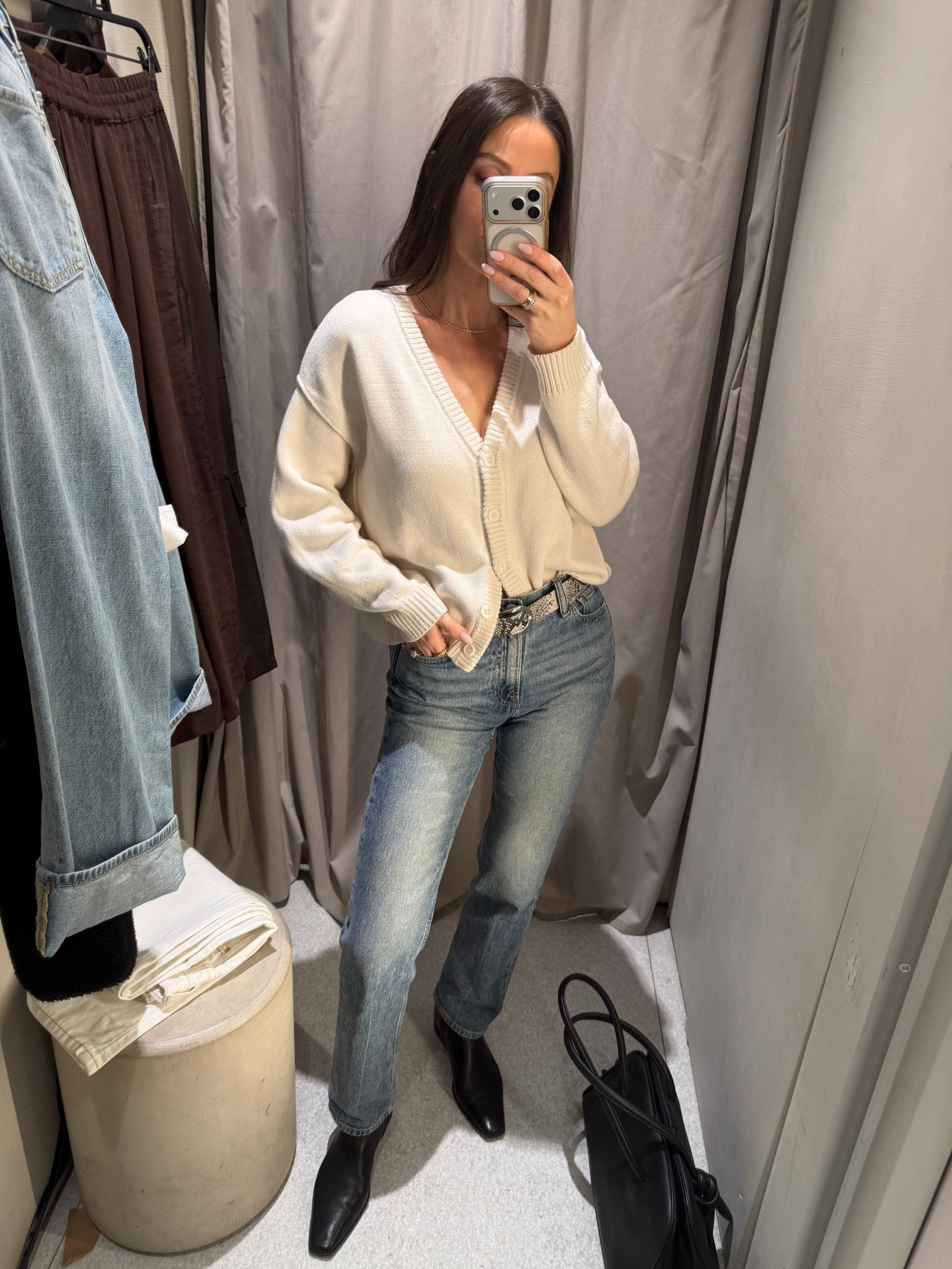 Easy outfit of the day! Can’t get enough of this cardigan. Will be perfect from spring to summer, too! I’m in my true size small  Jeans true to size, boots size up half a size, and belt I sized down one! 

#LTKootd #LTKOver40