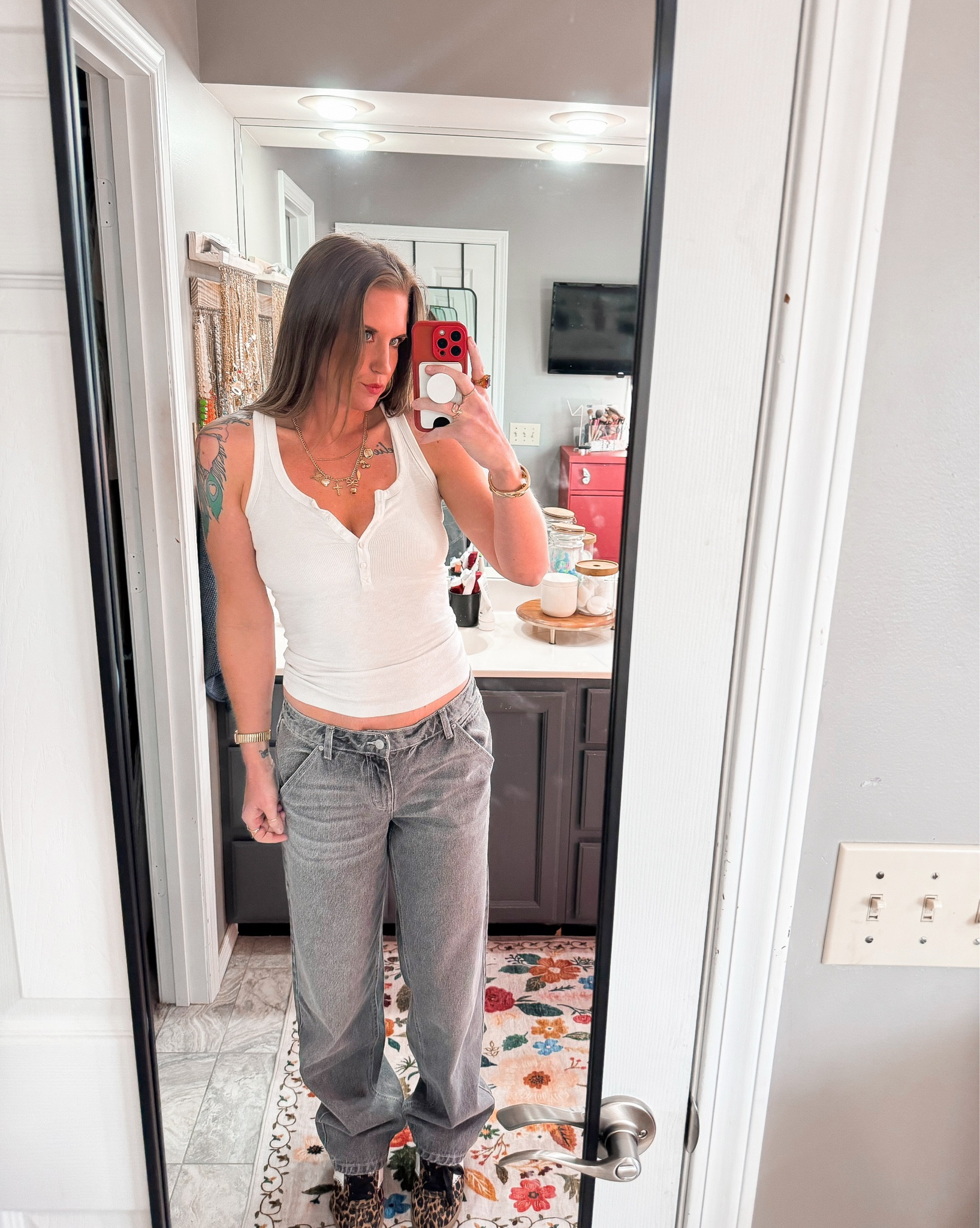 An outfit I didn’t love but still wore 😙🫶🏼🦦
#ootd #stylediary #fail 

#LTKFindsUnder50 #LTKShoeCrush #LTKU