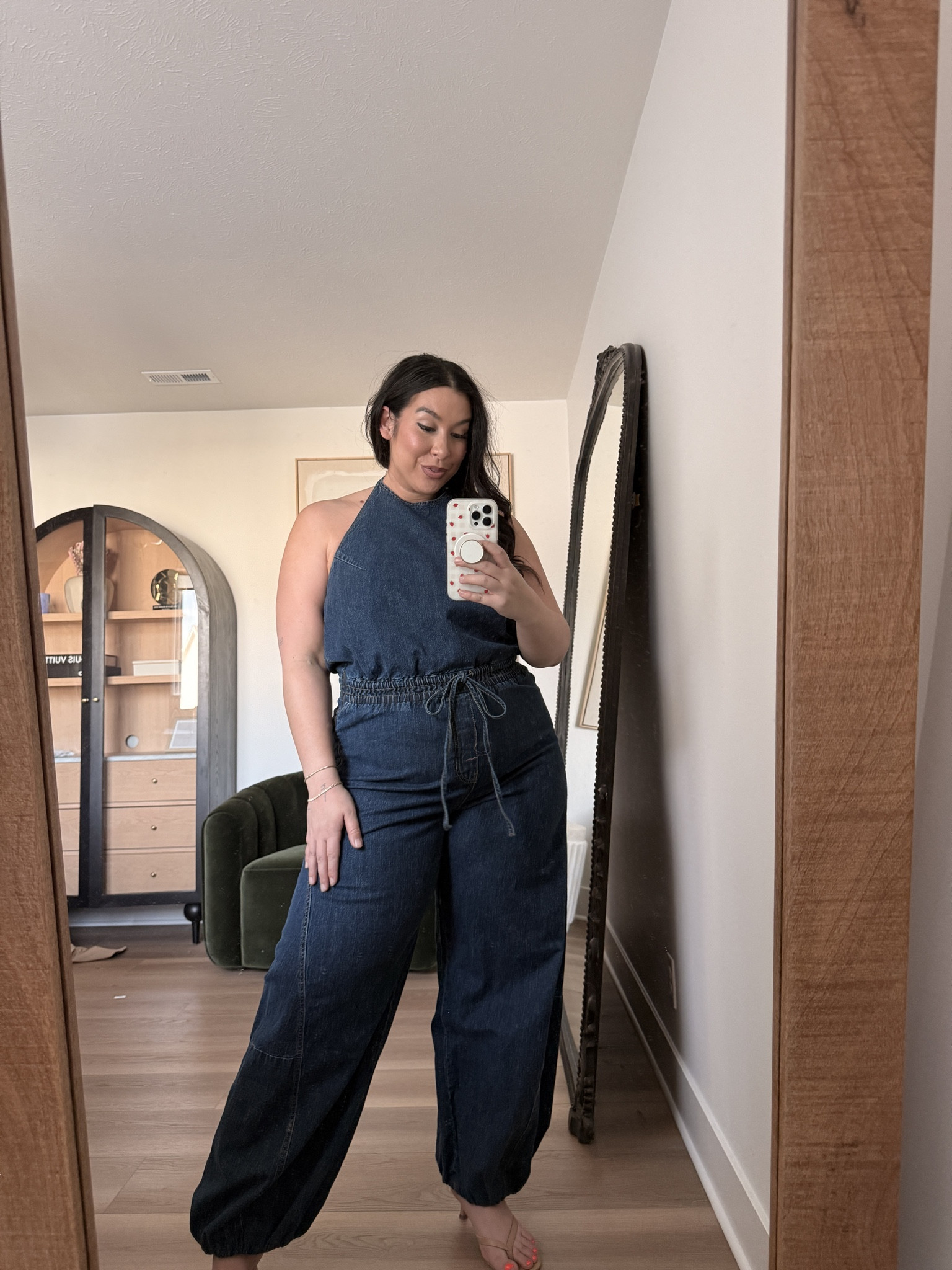 sharing my midsize spring outfit must haves from @abercrombie! Let me know which midsize outfit is your favorite! Code springaf

#midsizeoutfit #size16 #springoutfit #ootd

#LTKSaleAlert #LTKMidsize #LTKootd