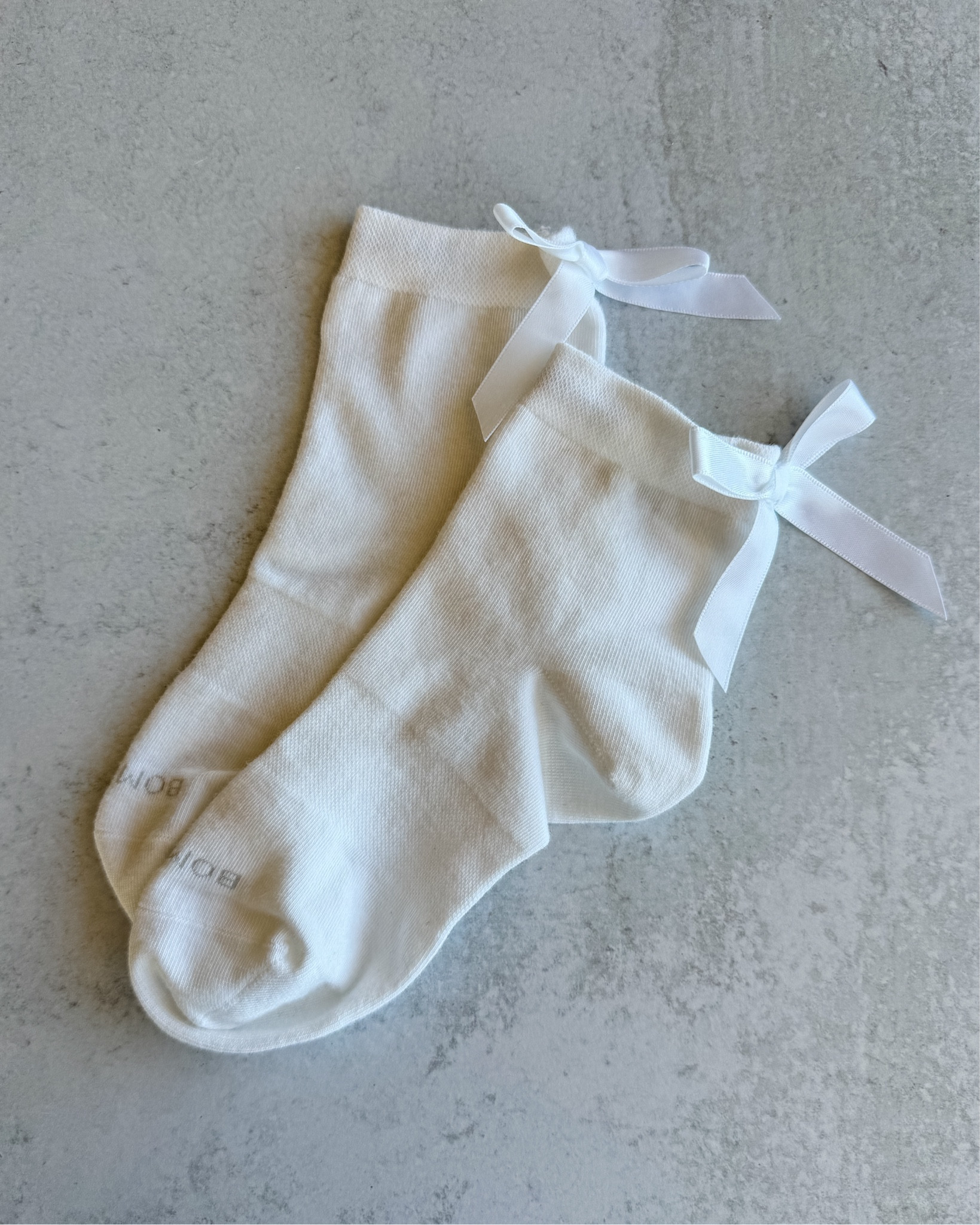 These Bombas Lightweight Bow Quarter Socks are such an easy way to elevate your sock game!

**New customers can save an additional 25% off all socks + free shipping on orders $70+ use the blue @bombas link for discount 

#bombaspartner 

#LTKFindsUnder50 #LTKShoeCrush #LTKStyleTip