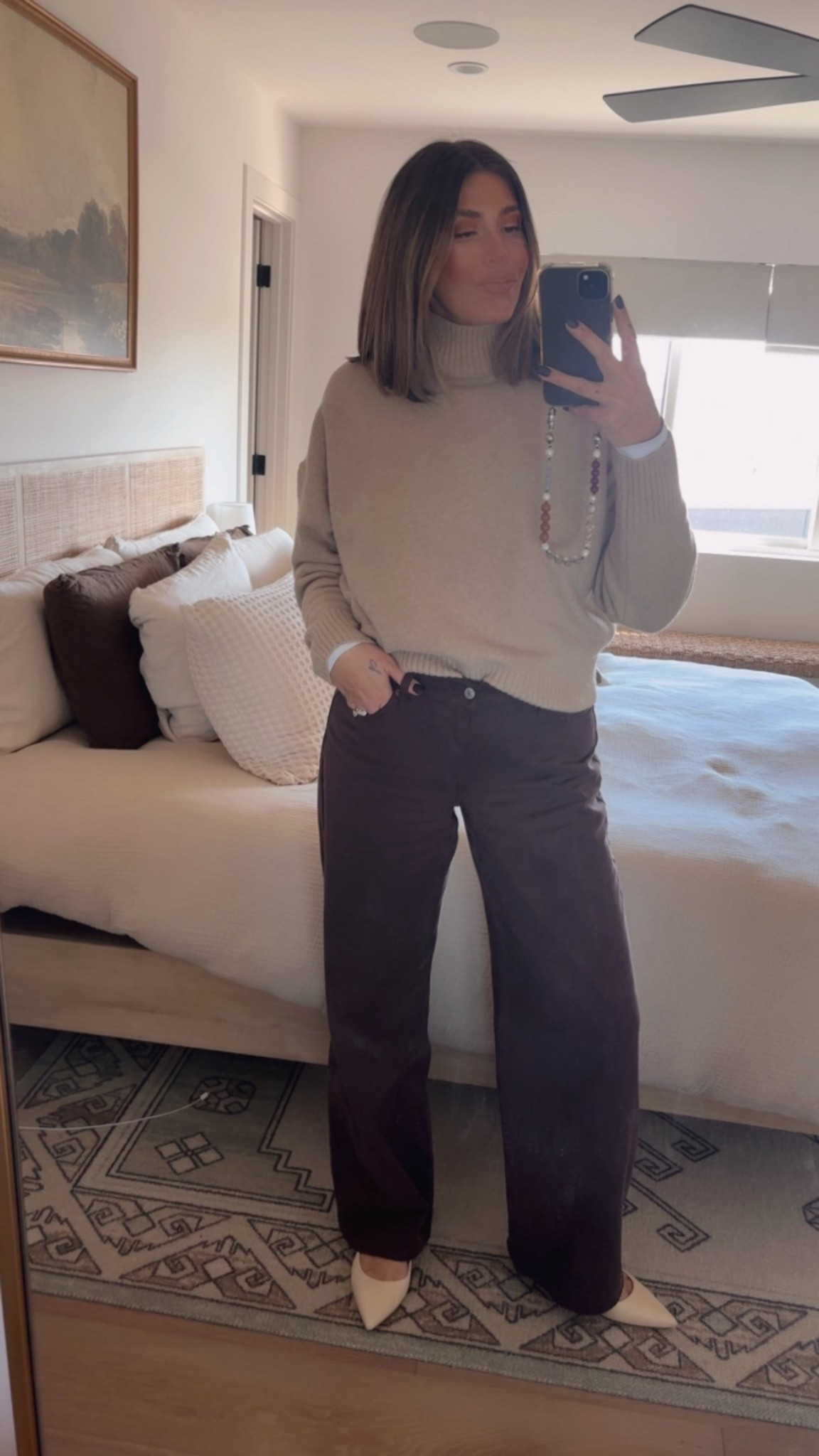 Fit check because these are my new fave jeans and yes they’re Abercrombie!! Linking all of my favorite Abercrombie jeans here cause they really are the best!! 

#LTKootd #LTKWorkwear #LTKmomlife