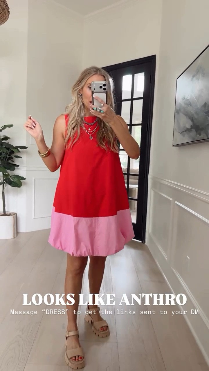 🤍This dress looks like it belongs at Anthropologie 😍 this would be so fun for holiday parties 🎉