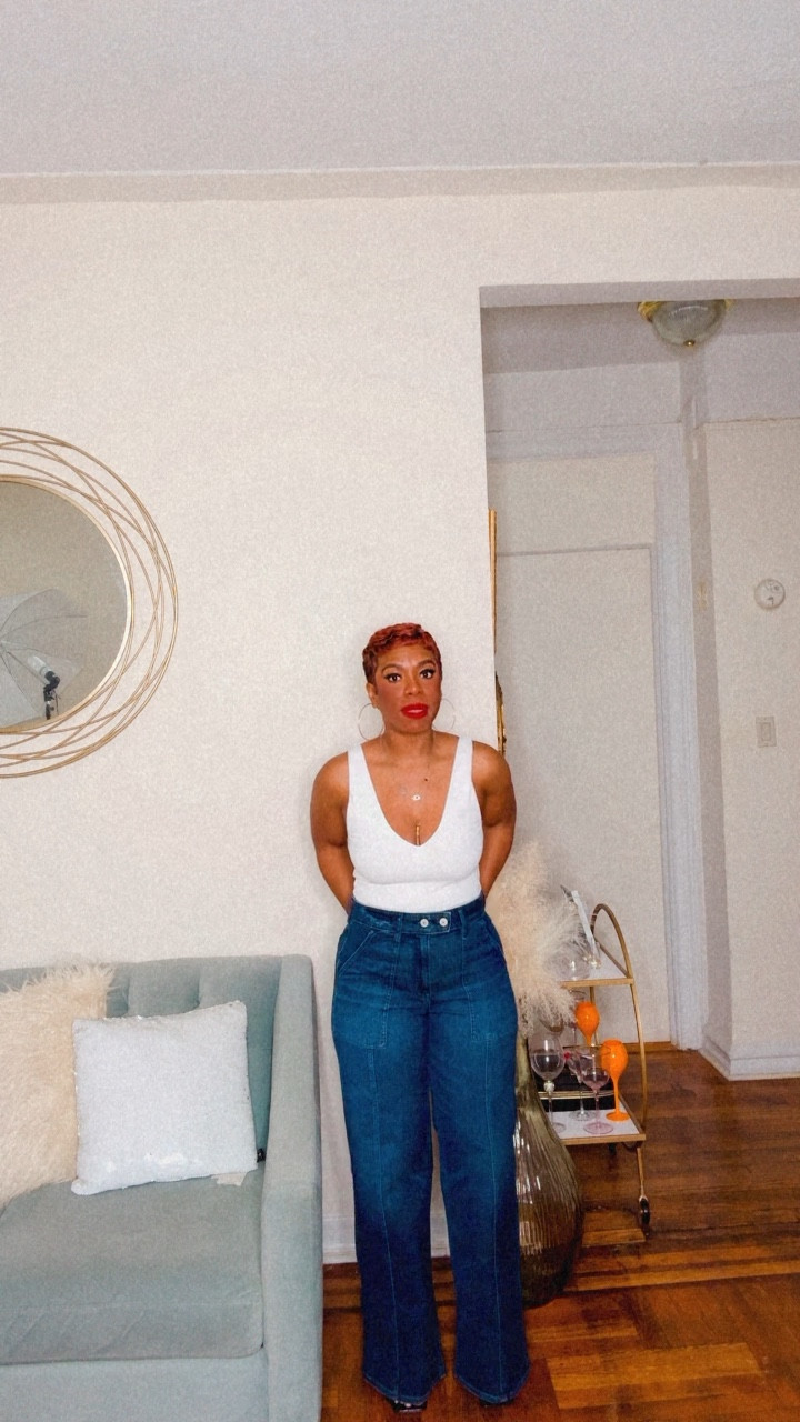 Finally found a comfy pair of high waisted wide leg jeans 🙌🏾 

#LTKsalealert #LTKSpringSale