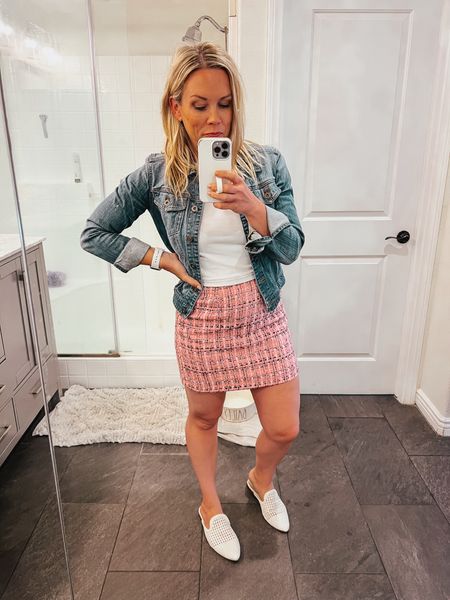 I’ve been so busy this week I almost forgot that memorial day is on Monday 🙈 This is an unofficial red, white and blue outfit that is perfect for work, church or you can swap out the flats for sneakers to dress it down. 

Jacket: 12 yrs old from BP (Nordstrom)
Skirt: true to size, wearing small (pant size 4 - athletic build)
Top: runs small, sized up (wearing medium)
Shoes: 5-7 years old from Kohls

#LTKStyleTip #LTKFindsUnder50 #LTKWorkwear