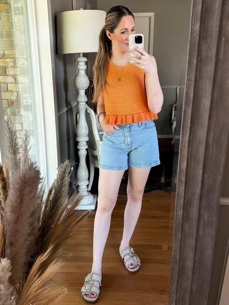 A fun knit peplum cropped tank for summer! Fits a tiny bit oversized (I’m wearing an XS for reference). #summeroutfit #springoutfit 

#LTKStyleTip #LTKSeasonal