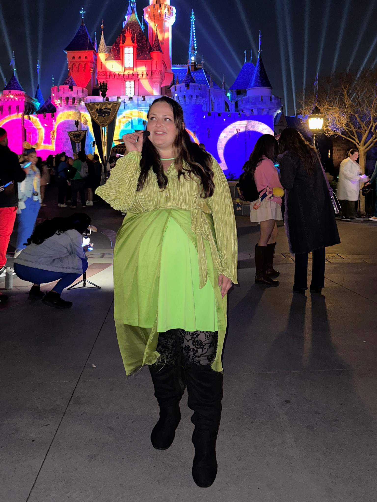 Hey now, hey now! This is what dreams are made of 🎶✨

So much fun at Disney Channel Nite channeling my inner Isabella from The Lizzie McGuire Movie!

#disneystyle 
#plussizedisney 
Disney style 
Plus size Disney outfit 
Lizzie McGuire movie 

#LTKfindsunder50 #LTKtravel #LTKplussize