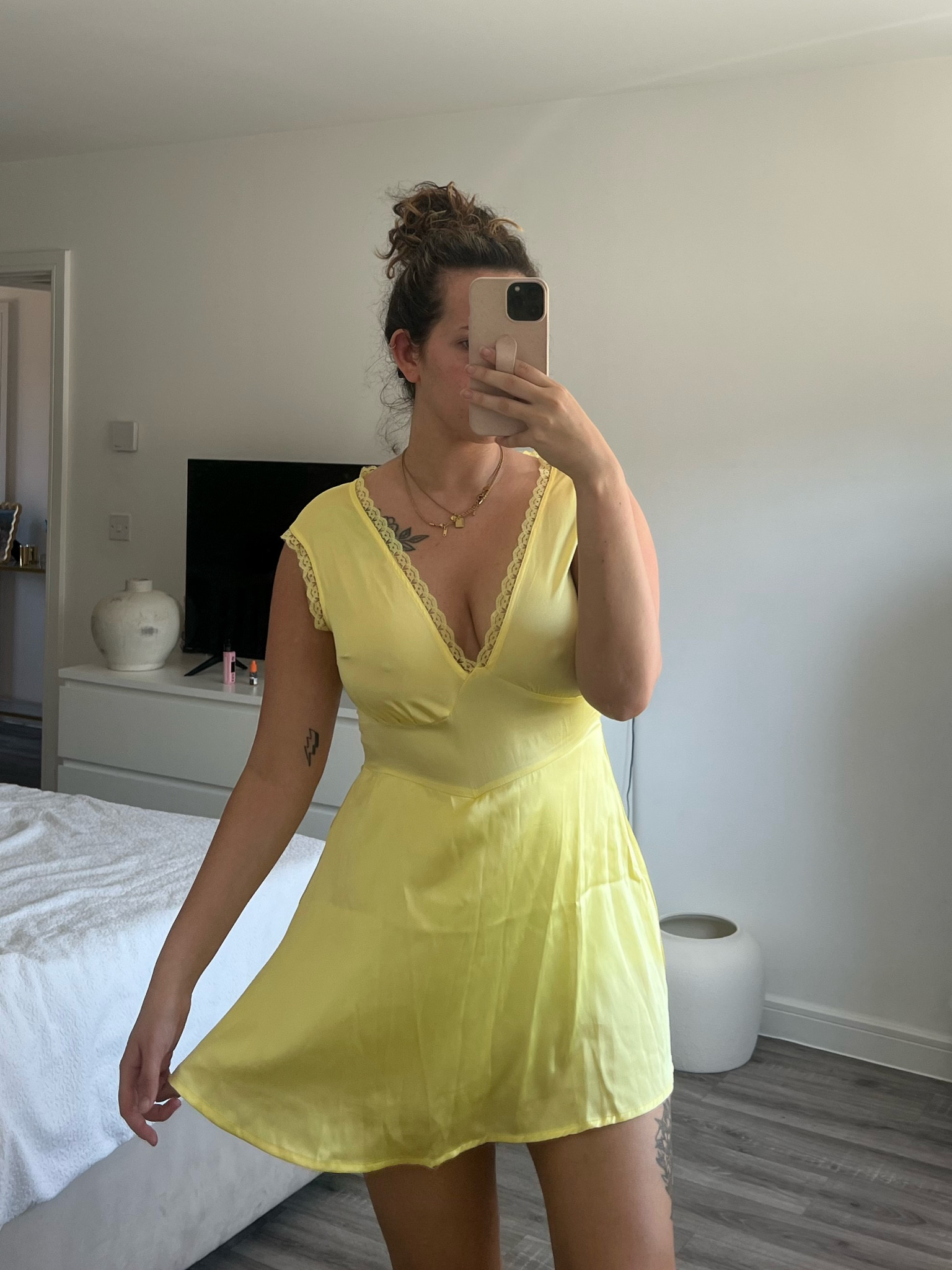 The lemon colour is back in stock!

#LTKsummer #LTKeurope #LTKmidsize