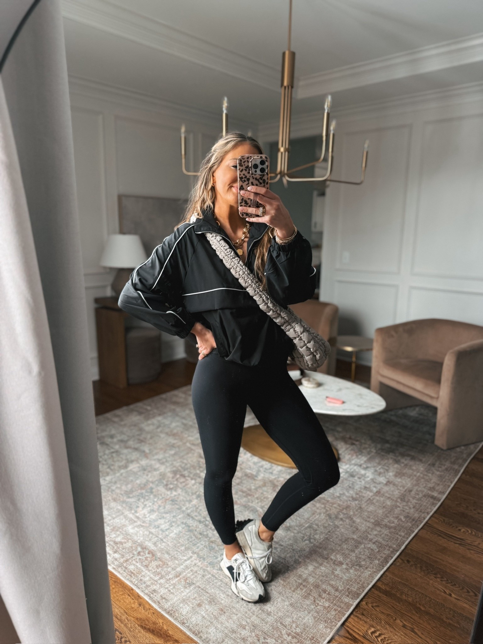 Mom on-the-go OOTD!!! I will be wearing this on repeat this spring! 

#LTKActive #LTKootd #LTKfitnessgoals