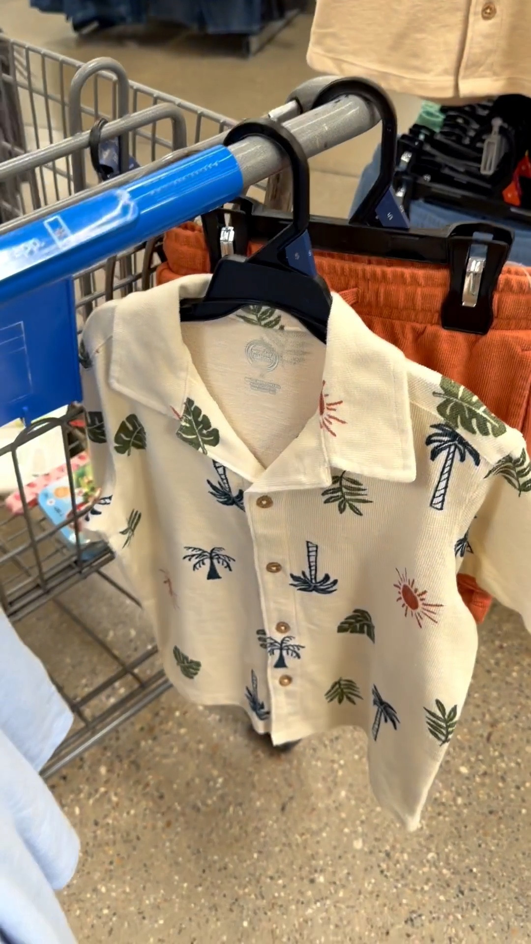 Boys and Girls $3-$12 
SPRING/SUMMER fits 😍😍