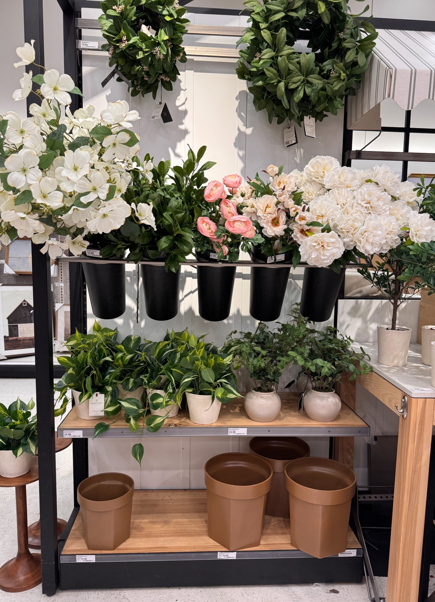 New greenery at Target

target home, hearth and hand, spring decor 

#LTKSaleAlert #LTKFindsUnder50 #LTKHome