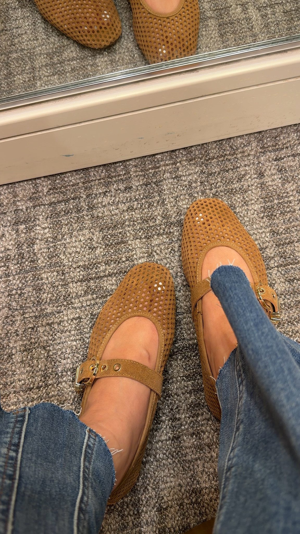 Nordstrom Sale
Must have flats! So comfy and soft
Runs TTS