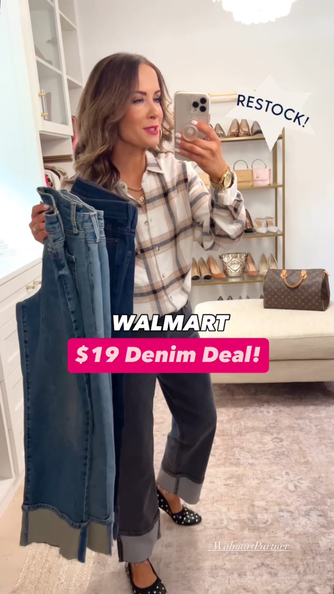 #WalmartPartner 🍁 Hooray for $19 @walmart jeans!!! So many colors and sizes - plus now in lengths! Wearing size 2. This top is just $15 too! 

@shop.LTK #liketkit https://liketk.it/5qMnd
#walmart 

#LTKSaleAlert