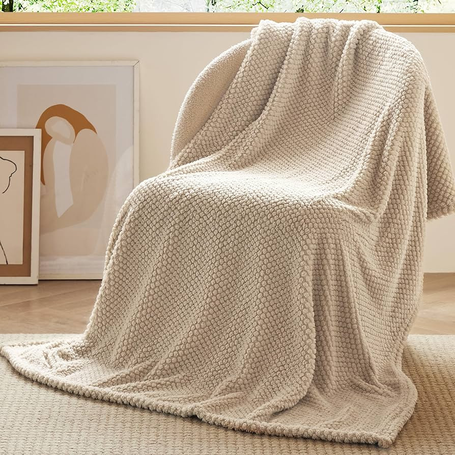 Bedsure Throw Blanket for Couch - Super Soft Cozy Blanket for Women, Cute Fleece Fluffy Throw Gift for Girls, Beige, 50x60 Inches | Amazon (US)