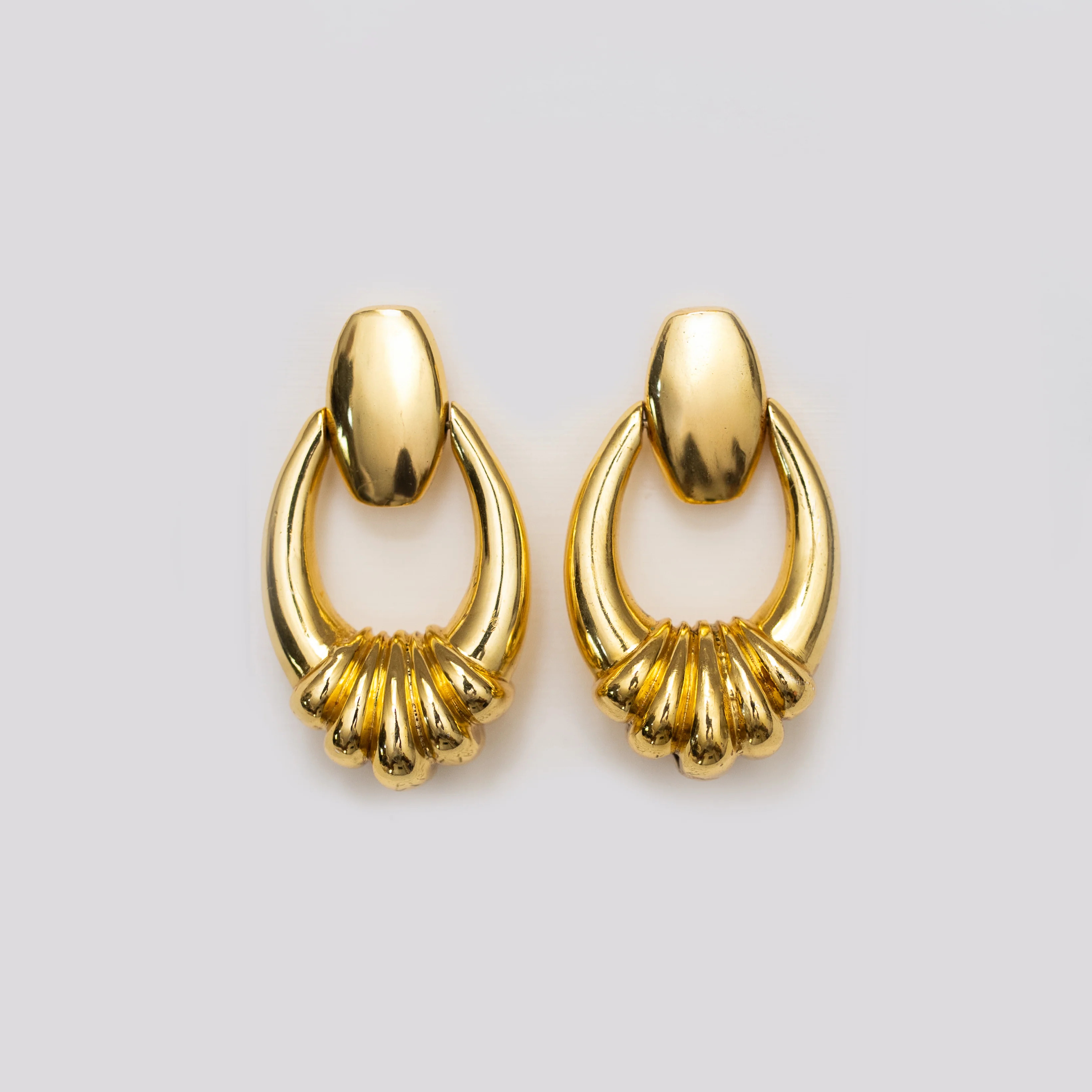 The Socialite | Mary K Kendig