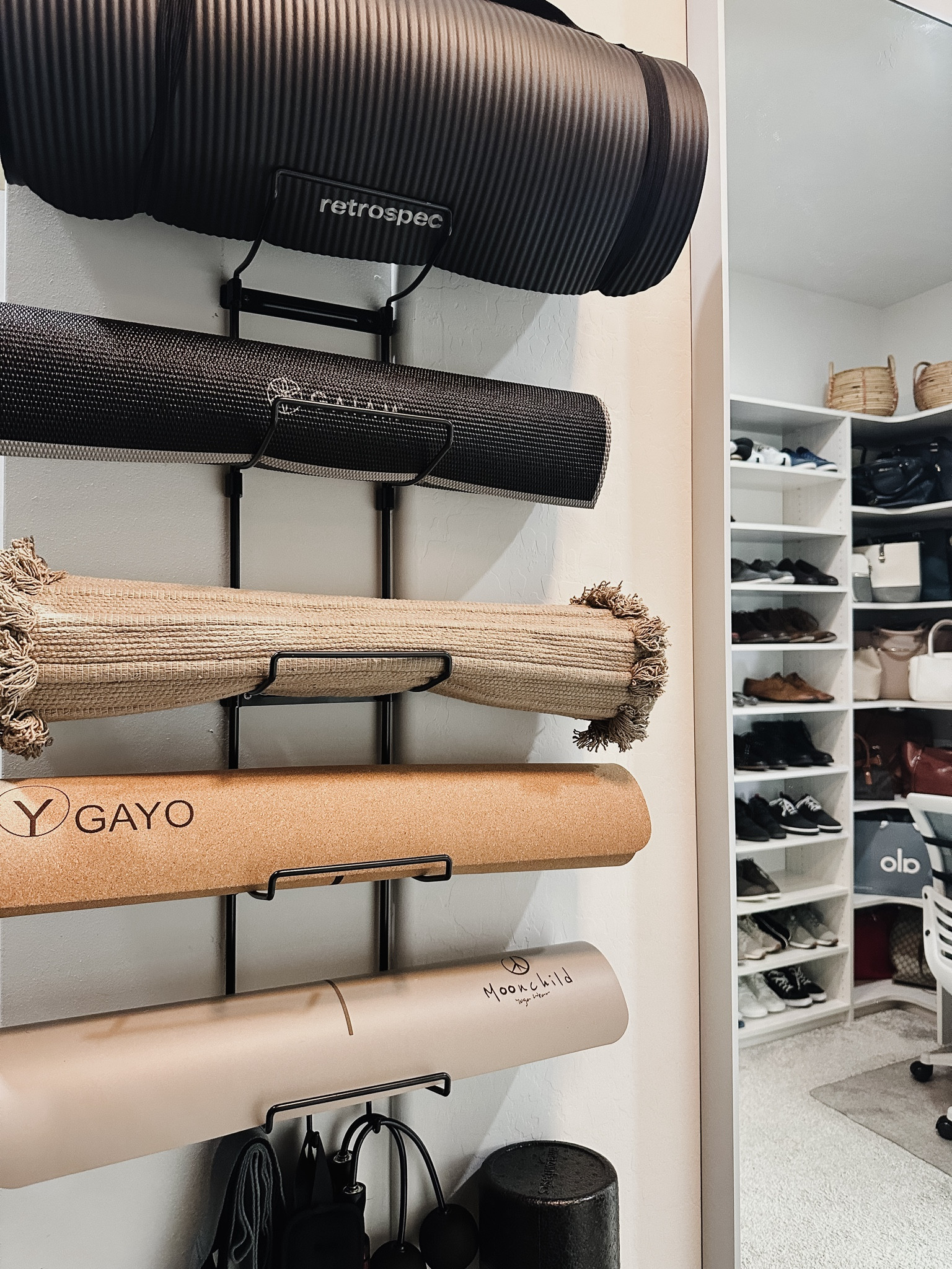 I’ve made some updates to my yoga rug wall, and I absolutely love them. All my favorites altogether and one space. You can now shop moonchild on my website directly.🎉
#yogamat
#yogarug
#cloffice

#LTKshoecrush #LTKstyletip #LTKfitness