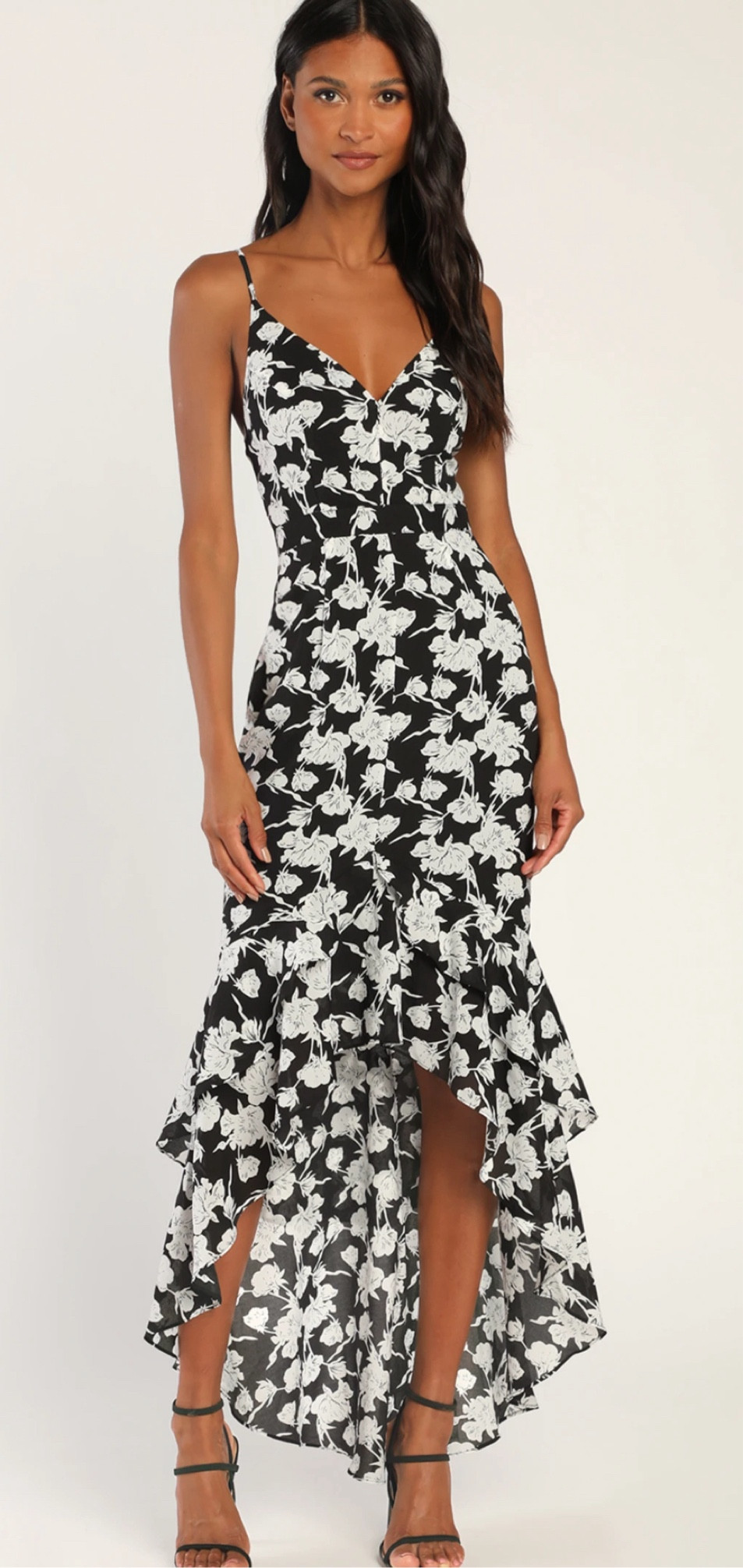 On sale under $25 🎉

Darling Daylily White and Black Floral Print High-Low Maxi Dress
Lulus Buy 3 Get 1 Sale women’s wedding guest dress

#LTKFindsUnder50 #LTKFallSale #LTKWedding