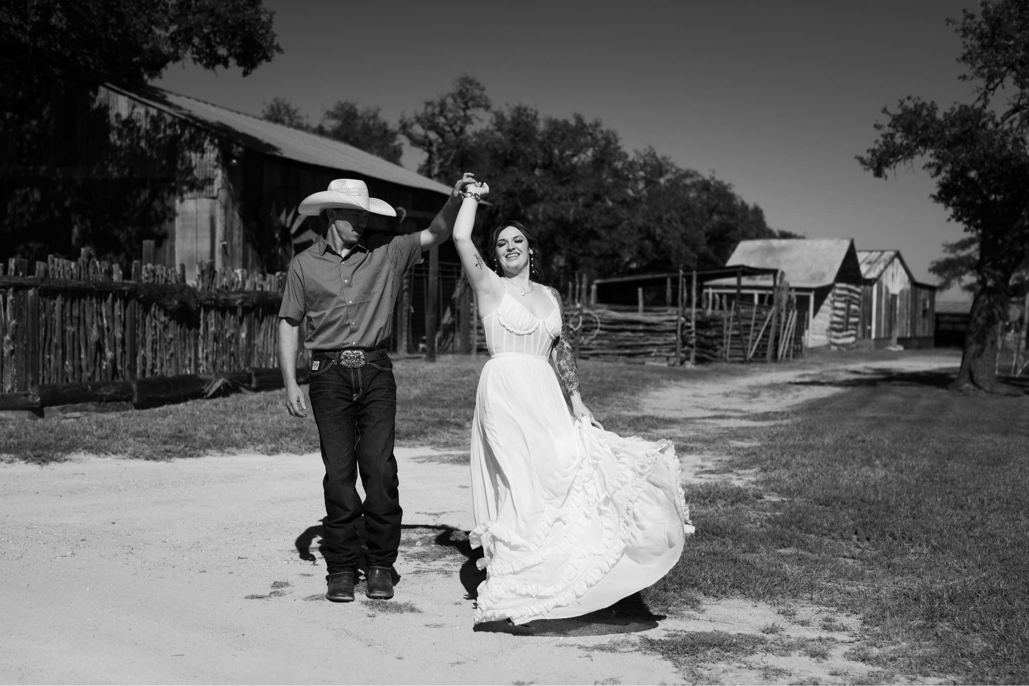 The V. Chapman Carmen gown for this dreamy proposal 🤍

Venue: @willowskyranch
Coordination + Lead Styling: @xomaddssss
Photographer: @ur.weddings
BTS: @ur.weddings
Photographer: @joannaandbrettphoto
Florals: @heypoppylayne
Dried Florals + Hairpieces: @florkeeps
Signage: @gracekatedesignco
Hair + Make Up: @mandalin_collective
Dresses + Accessories: @27dressesco
Bartender: @kreative_mind_events
Picnic Proposal: @a_date_to_remember_
Leather Gifts: @kcleatherstudio
Bride + Co Coordinator: @malorrijames
Brunette Bridesmaid: @sarahhelizabethb
Blonde Bridesmaid: @loxofgold_
Picnic Couple: @katelyn_ann_brown
Dog Handler: @jgosluckydog

#LTKStyleTip #LTKWedding #LTKSaleAlert