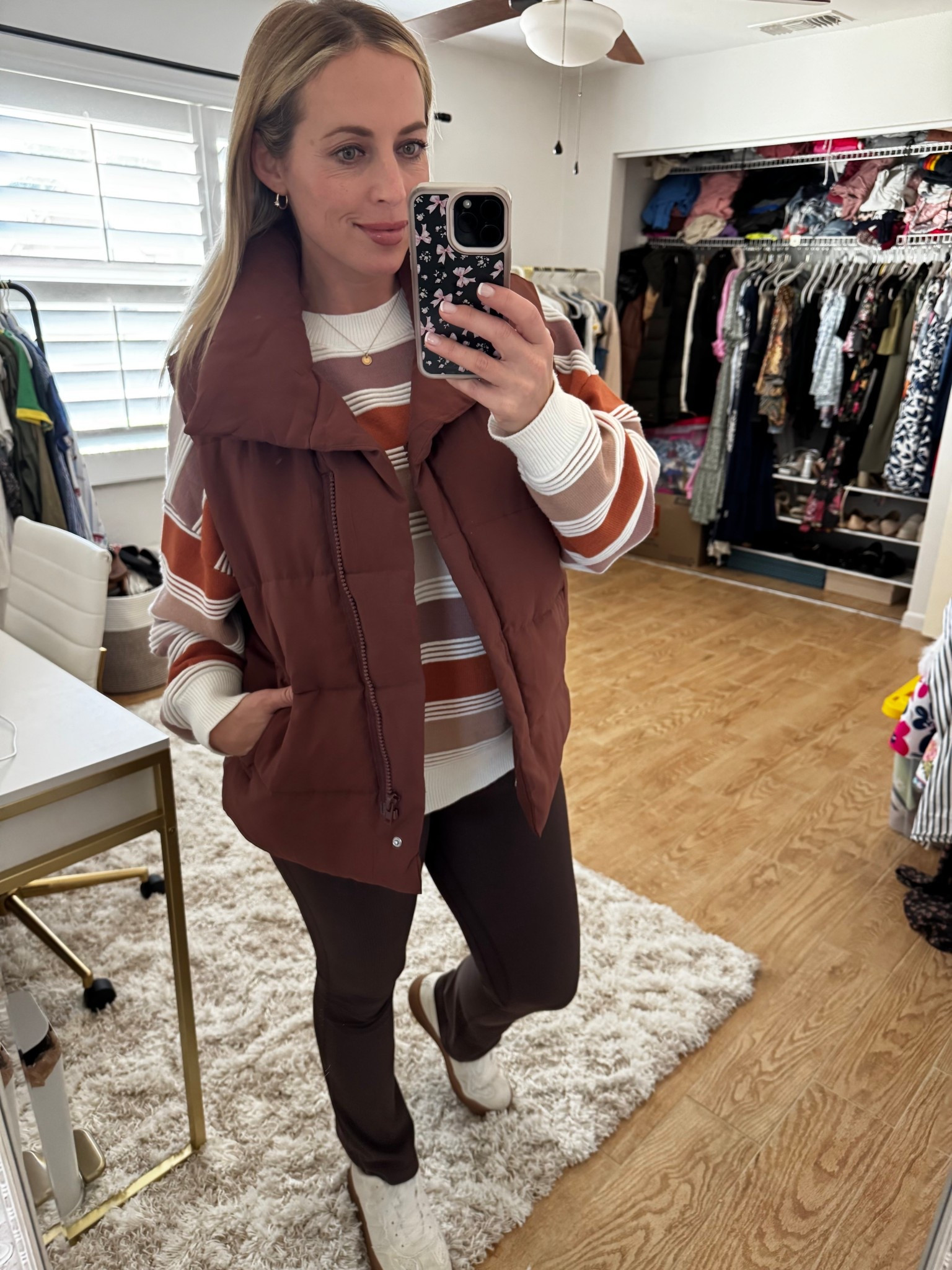 Puffer vest outfit at 11 weeks pregnant

#LTKBump #LTKMidsize #LTKootd