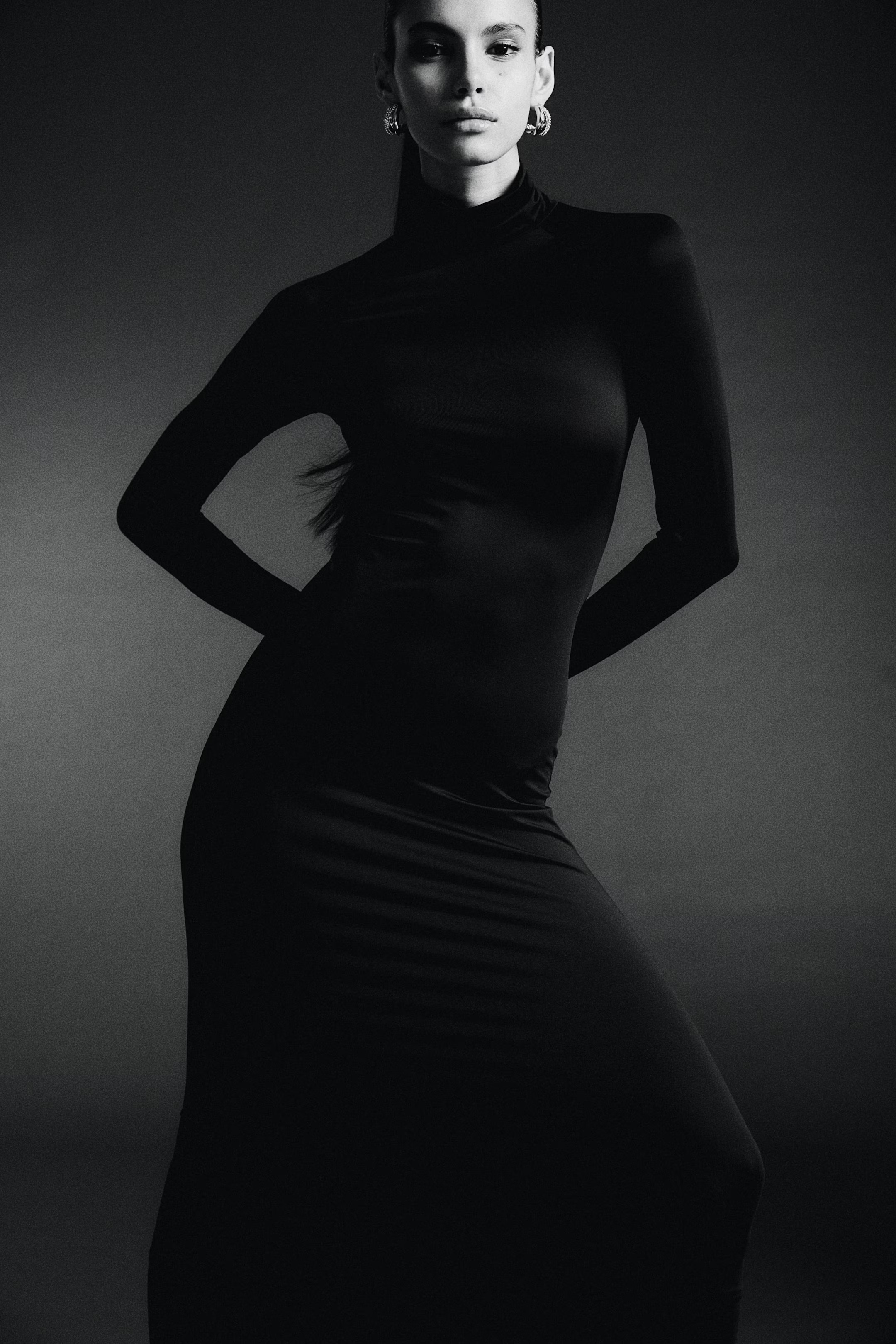Mock Turtleneck Bodycon Dress - Black - Ladies | H&M US | H&M (US + CA)