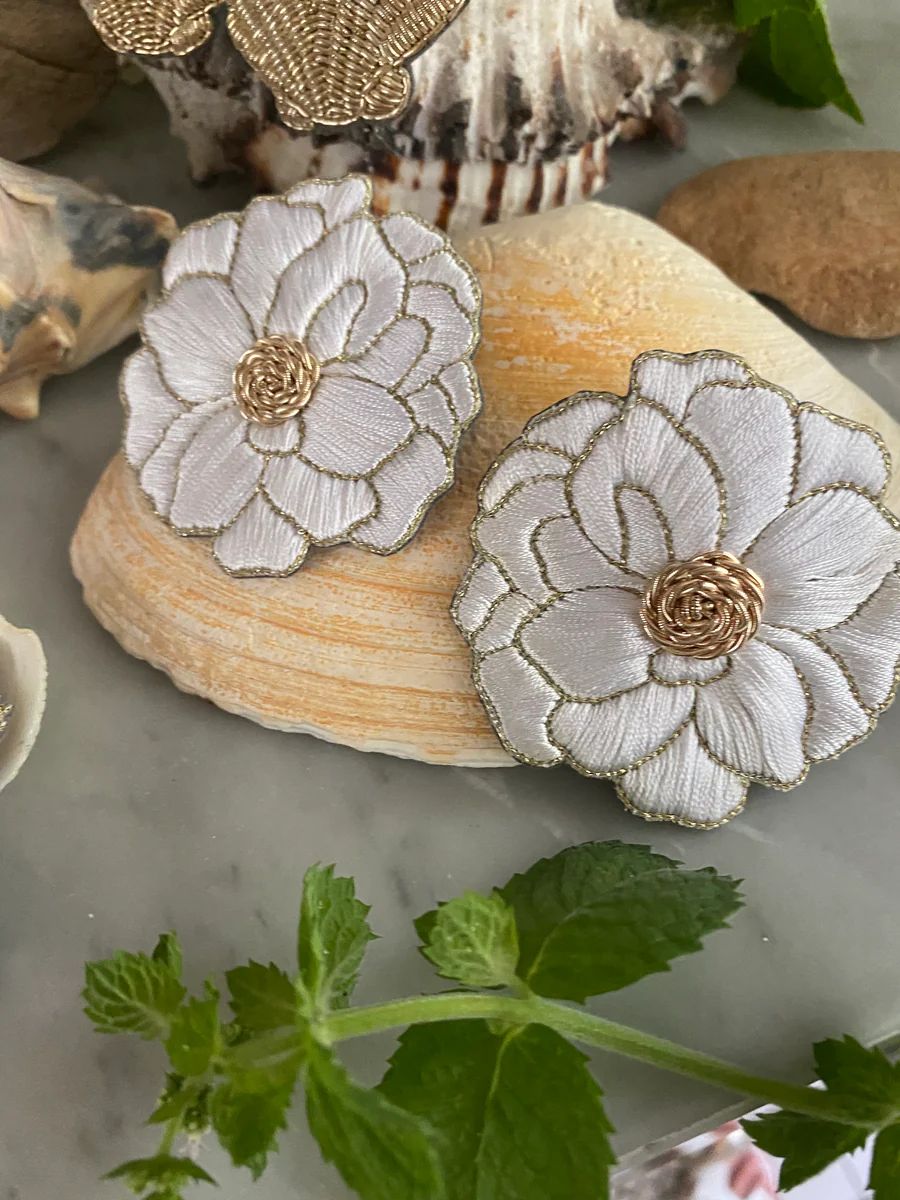 Hand Embroidered Rugosa Beach Rose earrings / white | gold (Flat Back | SUE SARTOR