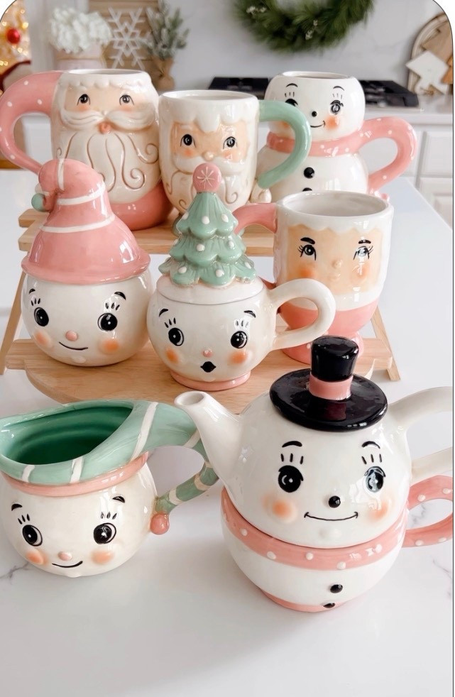 Pinkmas forever 🩷🩷 

#LTKHoliday #LTKHome #LTKSeasonal