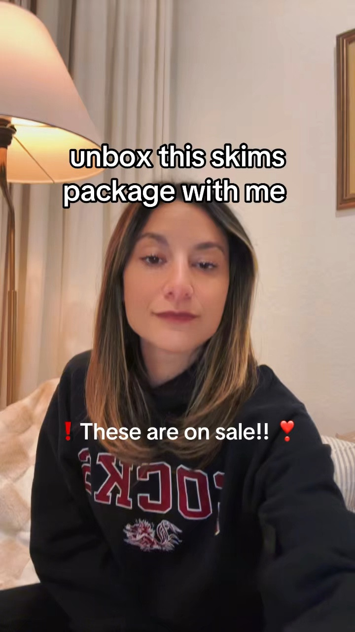 This set is sooo cute and it’s on sale!! Love skims and how everything is comfortable, stretchy and so flattering. Grab this set before it sells out! 

#LTKPetite #LTKootd