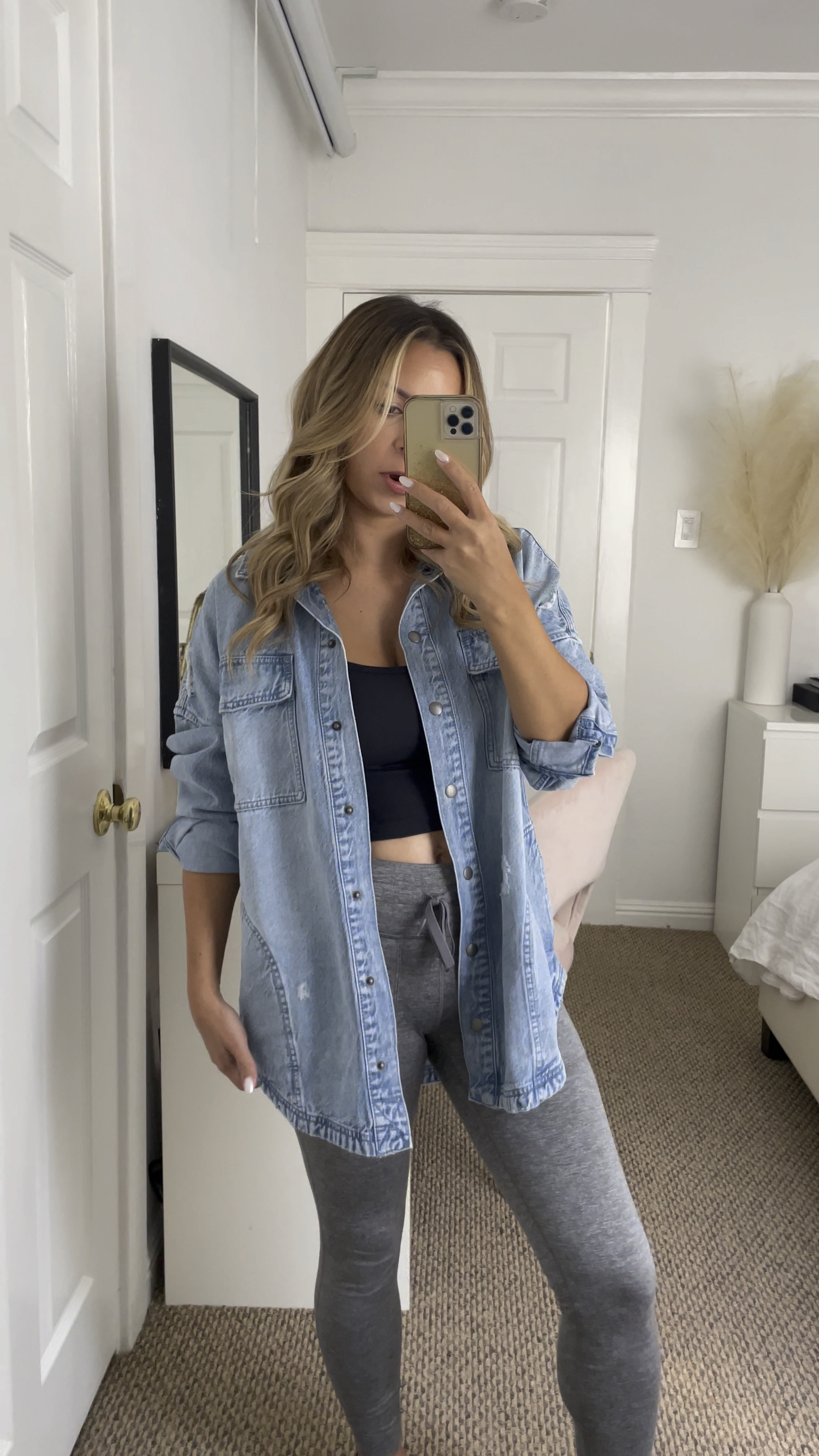 The cutest denim shacket for fall! I went true to size, but you could size down for a more fitted look. 

Denim shacket- small
Leggings- small short
Cropped tank bra- medium

Jeans, denim jacket, fall outfits, petite, aerie, casual outfits

#LTKSale #LTKSeasonal #LTKsalealert