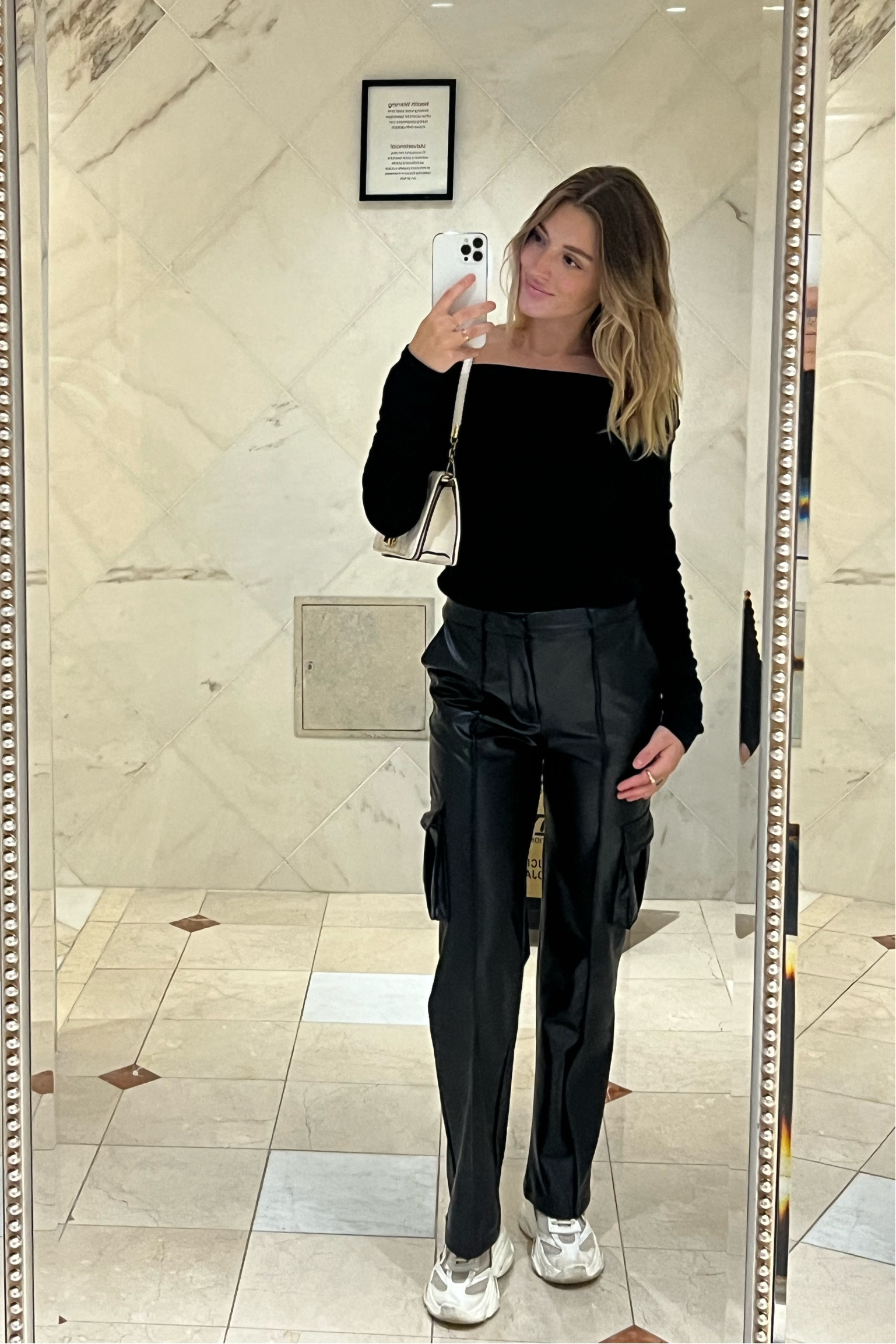 Fall outfit 🖤

#LTKparties #LTKbeauty #LTKSeasonal