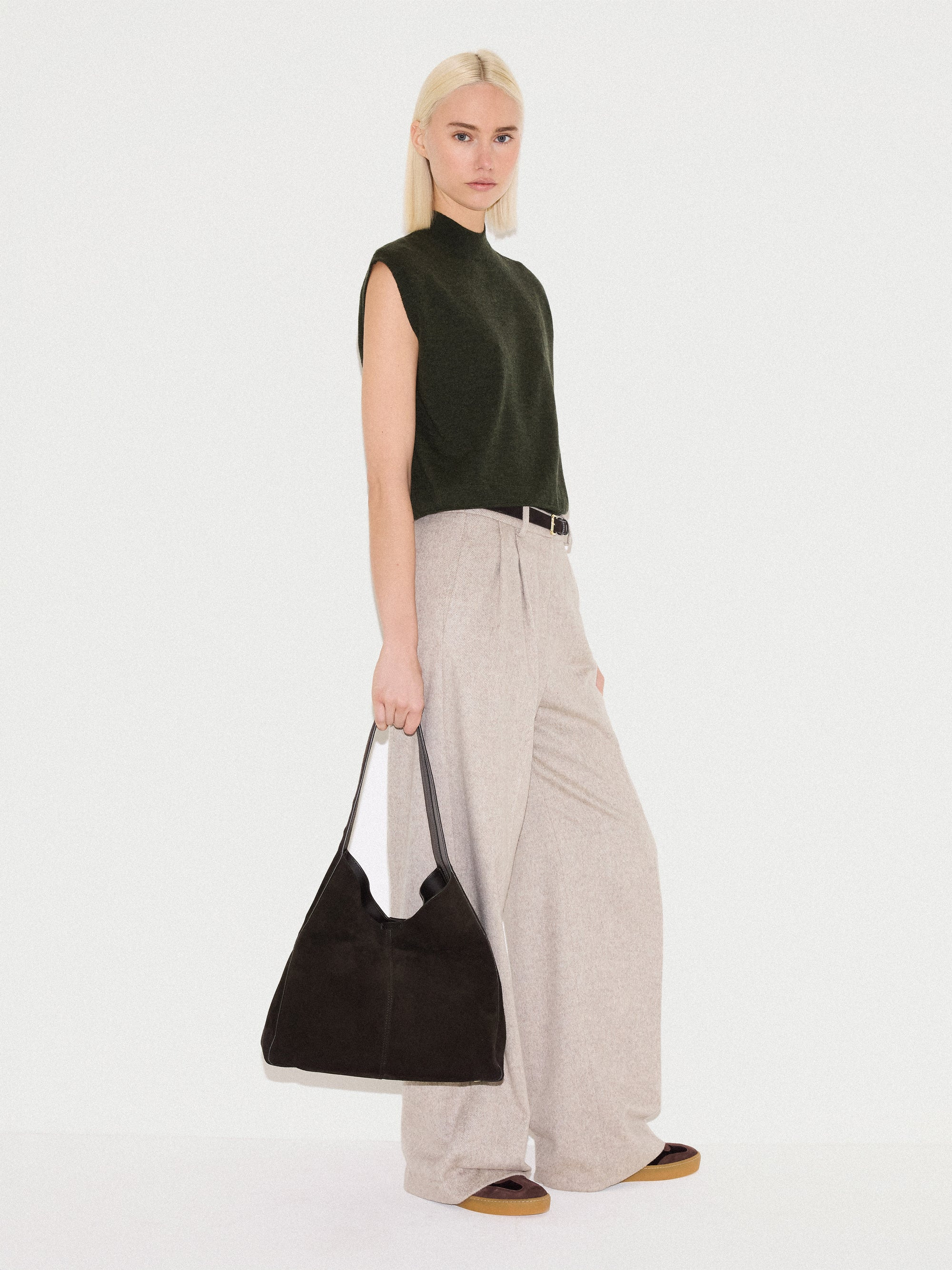 Heckfield Suede Tote | Chocolate | Jigsaw (UK)