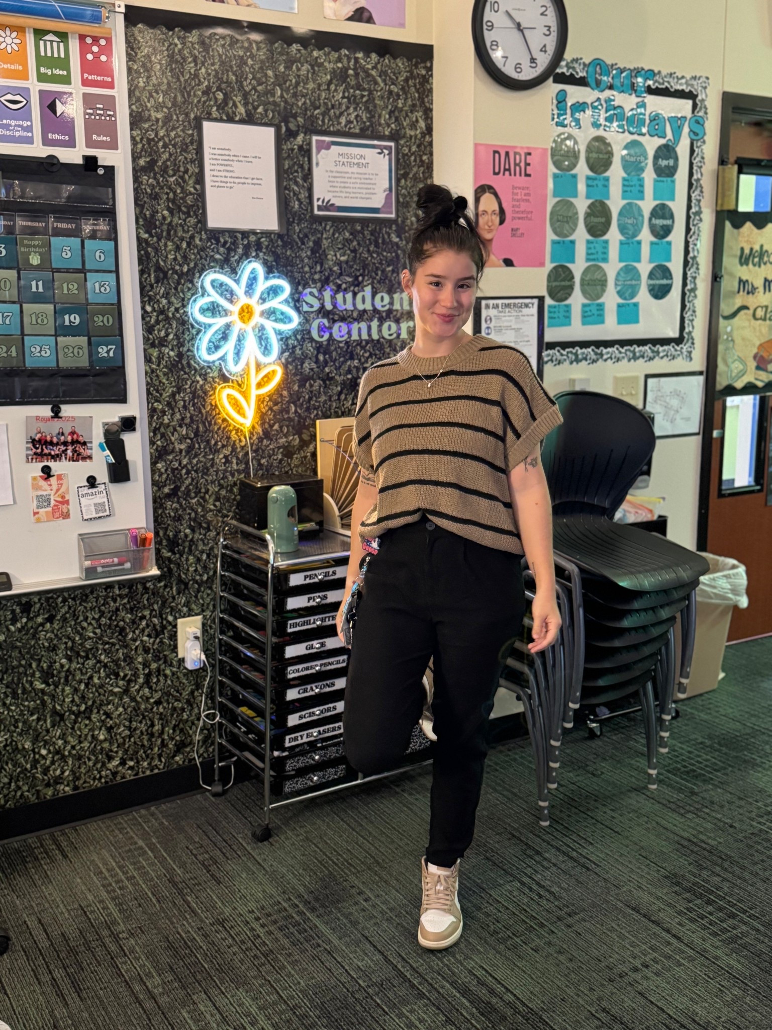 Fall Teacher Outfit🖤


#LTKSaleAlert #LTKShoeCrush #LTKStyleTip