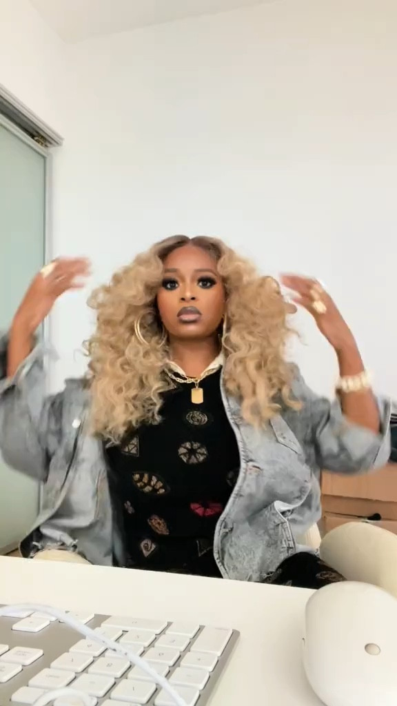 My blonde wig

#LTKVideo