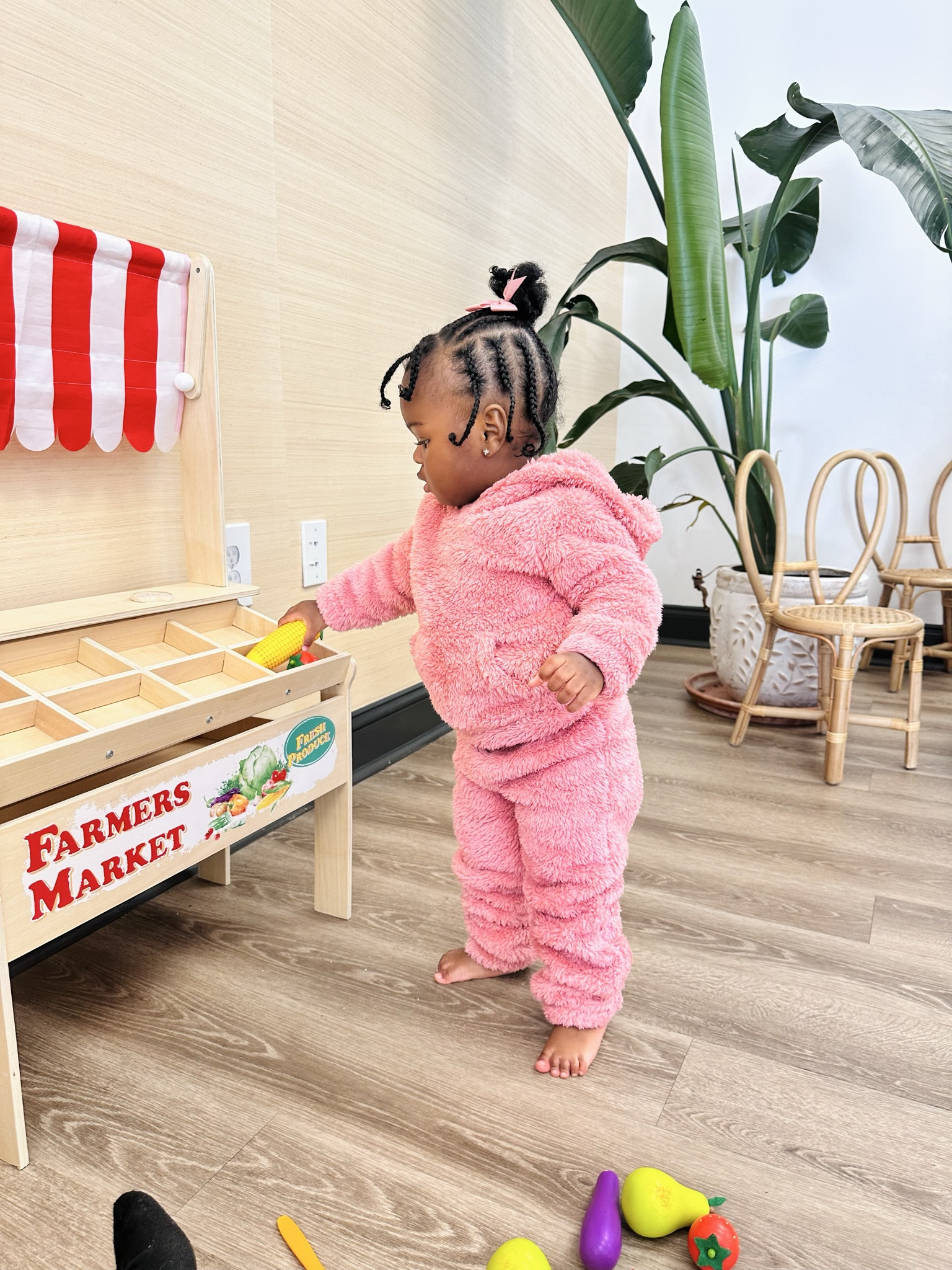 Super cute and cozy winter outfits for toddlers ❄️✨
Warm layers, soft fabrics, and easy pieces made for playtime, errands, and all-day comfort — without sacrificing the cute factor.
I linked my favorite toddler winter outfit finds on LTK so getting dressed this season is simple and stress-free.

#toddlerwinter #winteroutfits #cozykids #toddlerfashion #kidsstyle #LTKkids #LTKfinds #LTKsale #shoppingfavorites #onlineshopping #parentapproved #ShoppingWithPriiincesss #Atlantamom #AtlantaCreator #Atlantacontentcreators 

#LTKSeasonal #LTKKids #LTKBaby