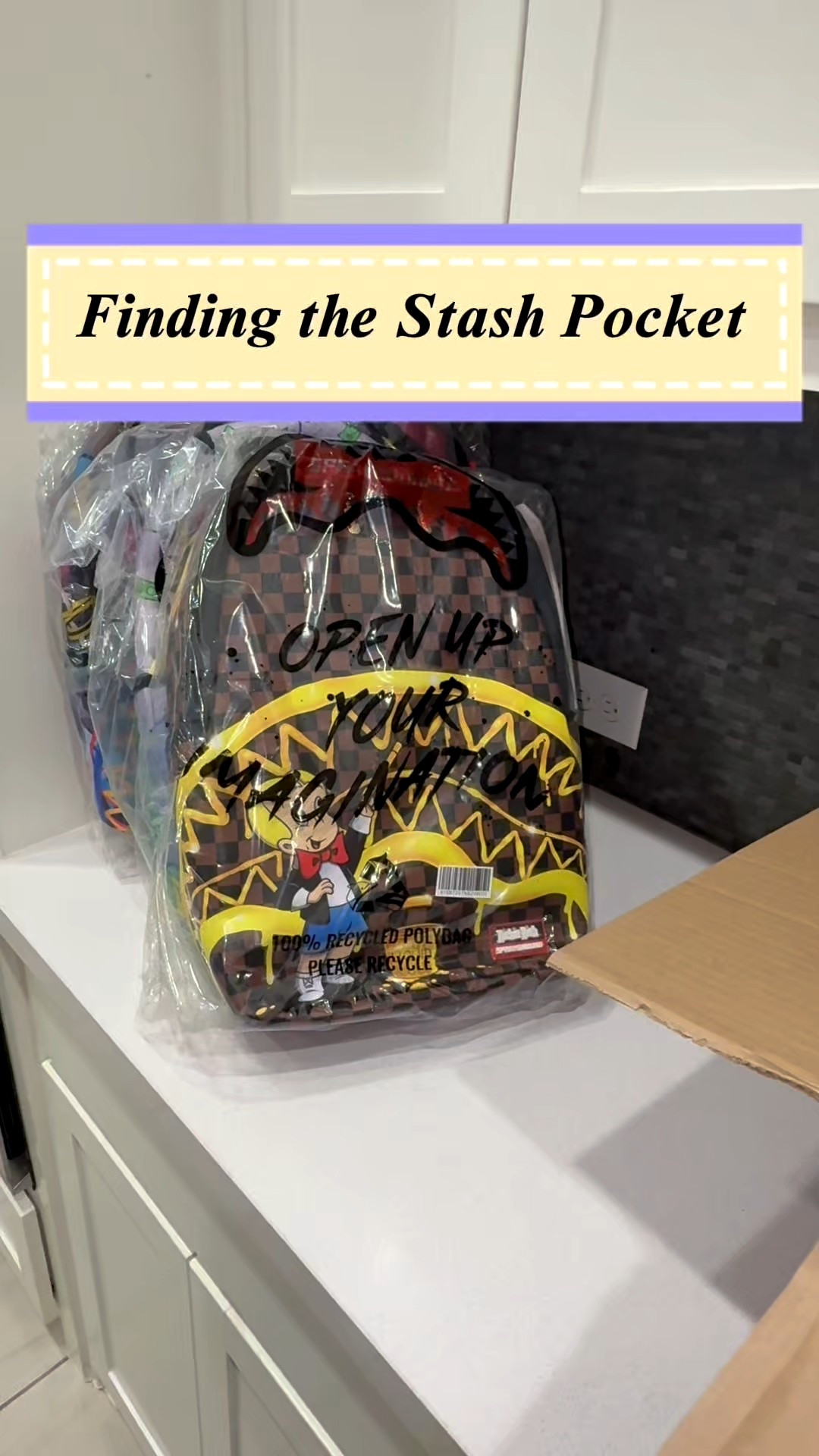 Just unboxed the Sprayground backpacks I got for the kids…then found the secret stash pocket tucked in the back right side. 
asmr #backtoschool #backpack #fyp #hiddencompartments #momlife #spraygroundbackpack #unboxing 

#LTKKids #LTKU #LTKFindsUnder100