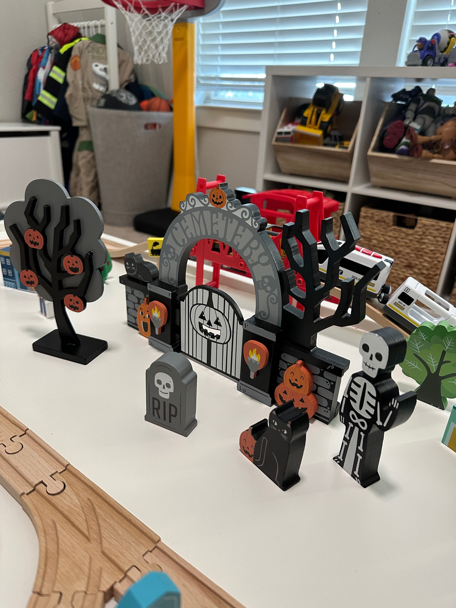 Wooden Halloween pieces that are perfect for a wooden train set! Toddler boy toy, toddler toys, train set, gifts for boys 

#LTKHoliday #LTKkids #LTKHalloween