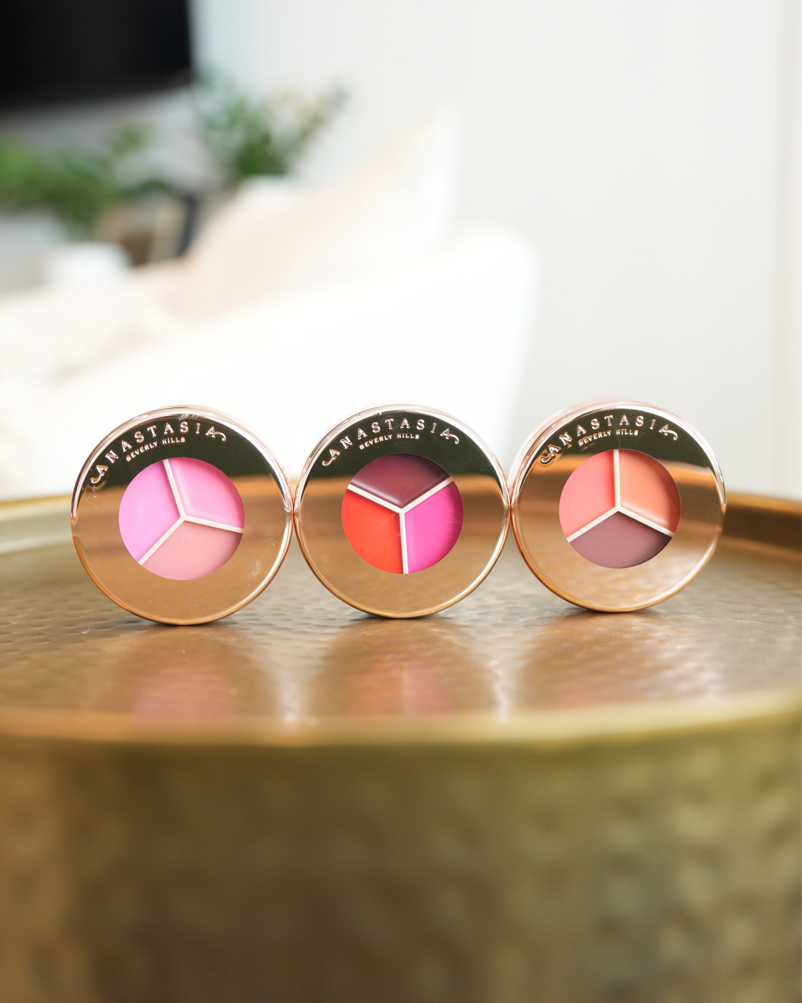 Rosy cheeks & perfect lips, thanks to Anastasia.🫶🏾

#Beauty #MakeUp #EffortlessChic #GlowQueen #AgelessAndBold #EverydayGlam #MidLifeJourney #Fab@50 #xoJalonda #BoldAndBeautiful

#LTKOver40 #LTKBeauty