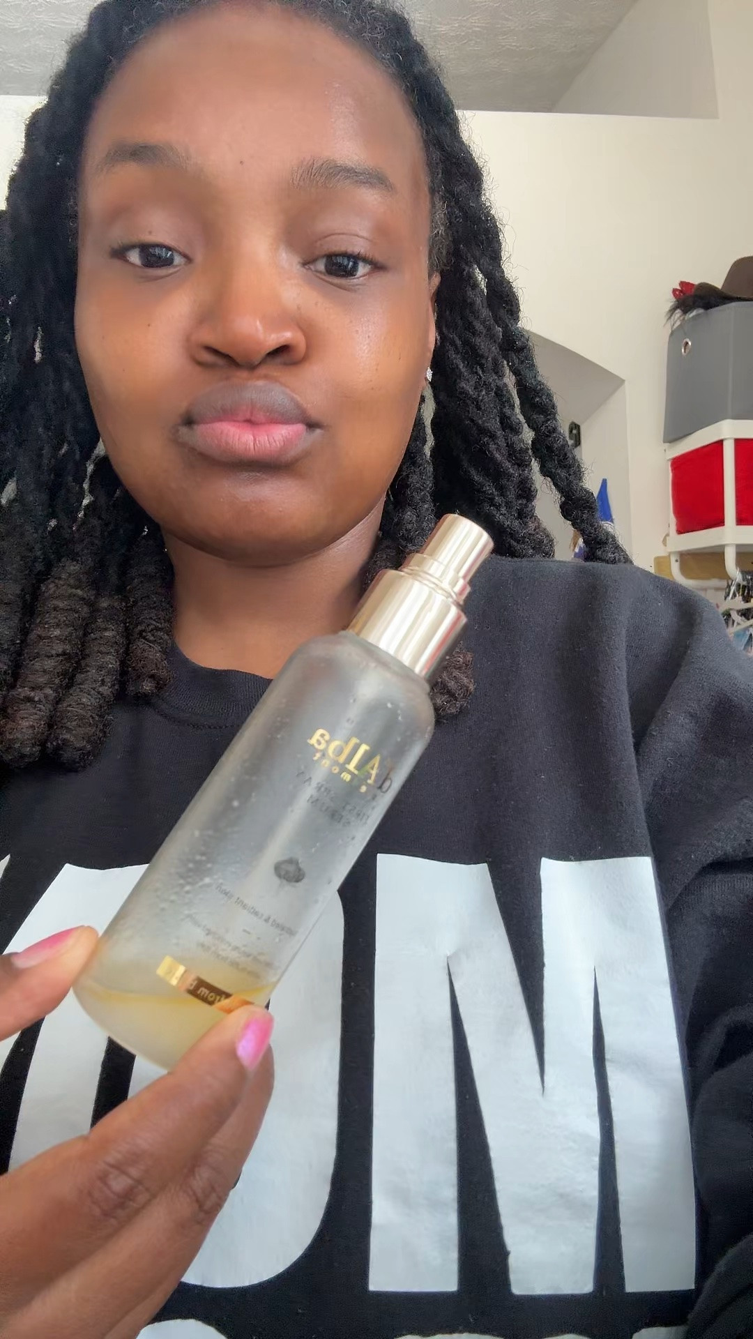 Not gonna lie, my morning routine deserves an award 😂

Because without my tea, my juice, my prayer time, and a few quiet moments to myself, I don’t know how I’d make it through the day.

Those little morning habits have become the foundation for everything else in my life.

So if you’re feeling overwhelmed, start by creating a morning you actually look forward to.

#MorningRoutine #HealthyHabits #MomLifeBalance #SelfCareMatters #LifestyleCreator #MorningMotivation #WellnessLifestyle #GratitudePractice #GodFirst #SlowLiving #AtlantaMom #DailyHabits #SoftLife

#LTKselfcare #LTKmorningroutine