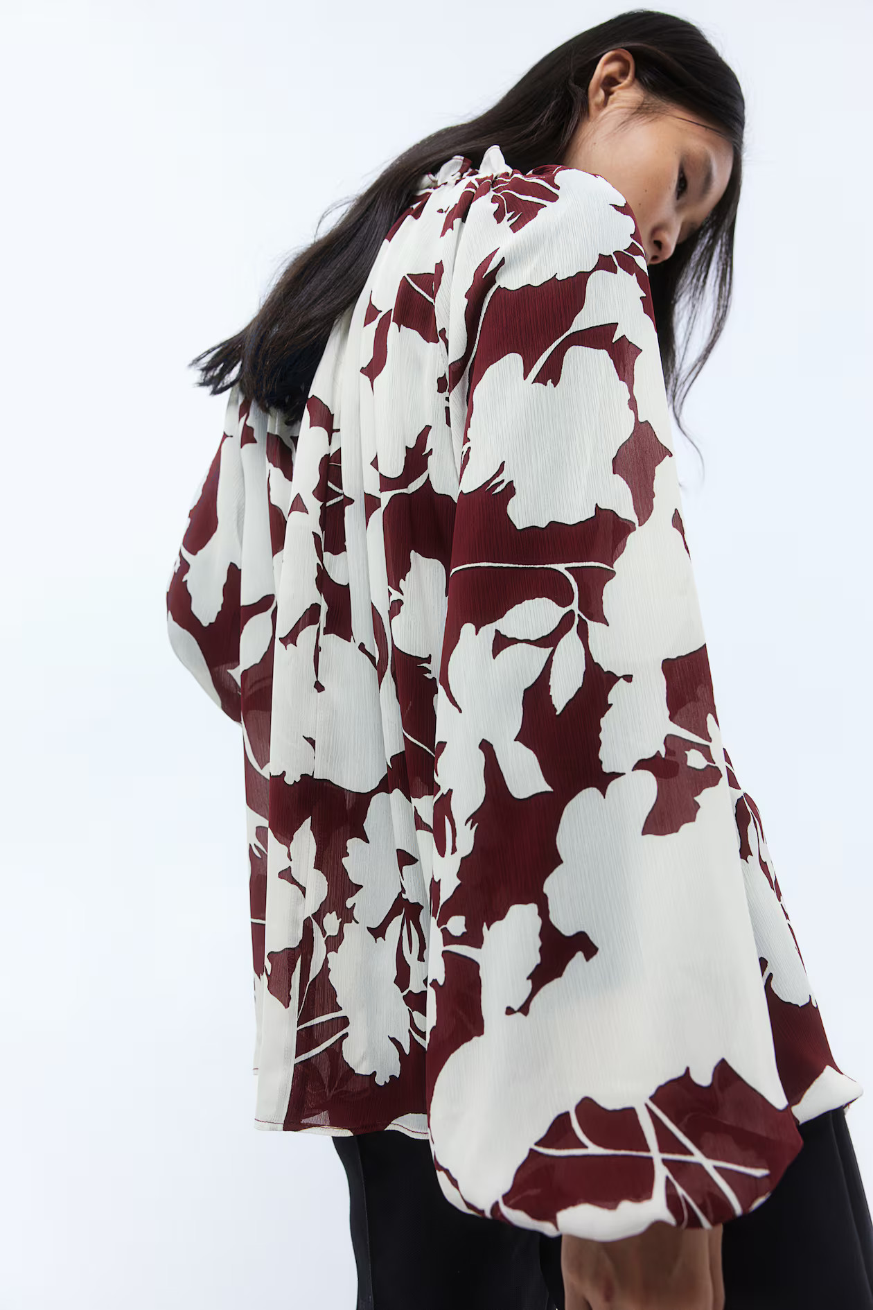 Crinkled Chiffon Blouse - Dark red/cream floral - Ladies | H&M US | H&M (US + CA)