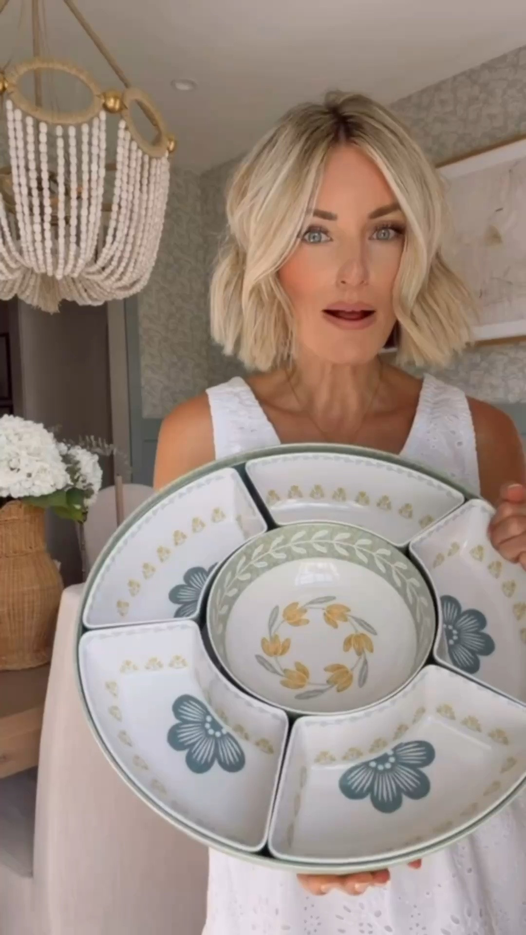 This tray is so versatile! I love that all of the pieces can be removed!

Loverly Grey, Walmart find, Walmart home, serving tray

#LTKHome
