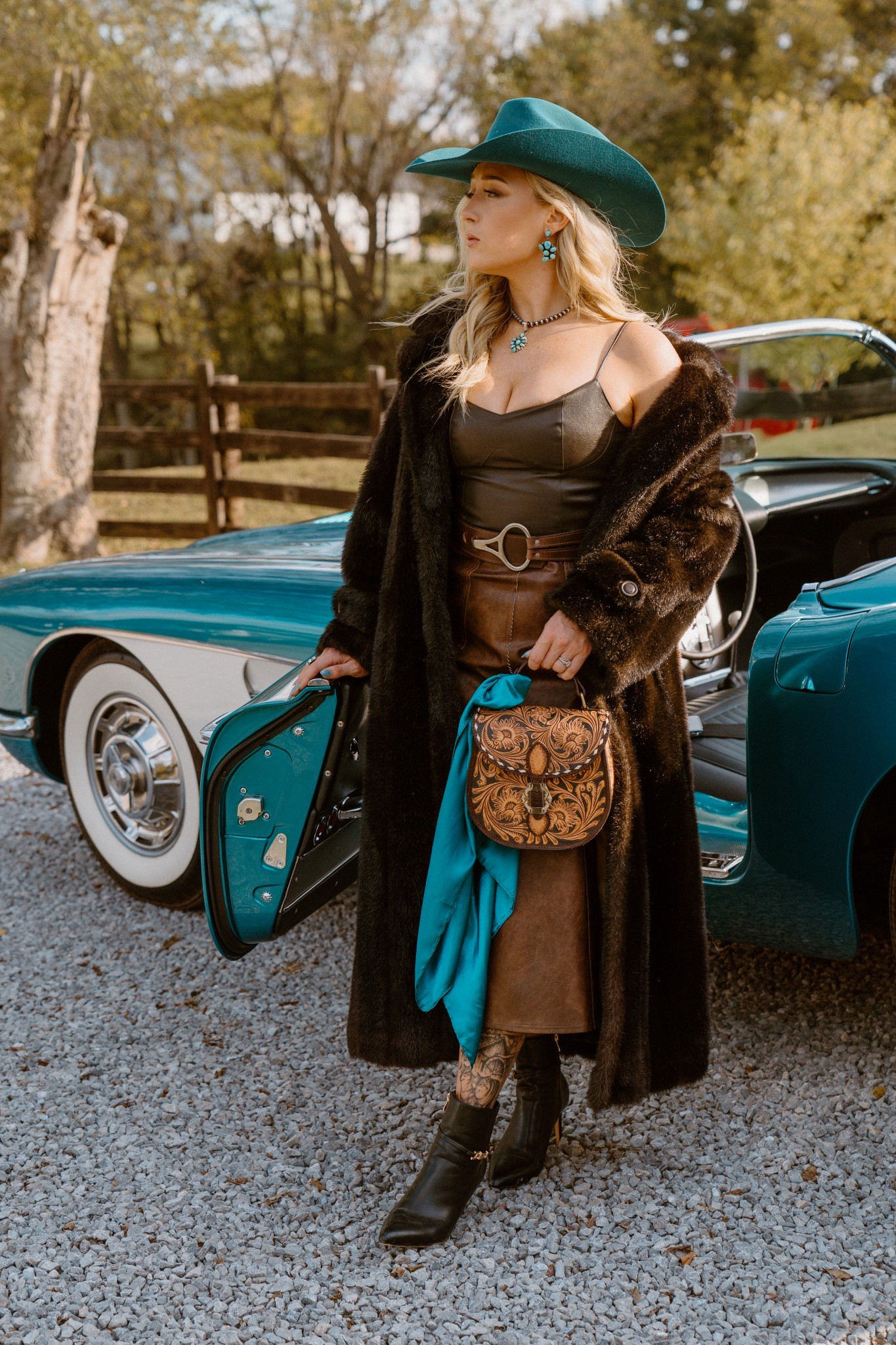 Old Money Cowgirl 