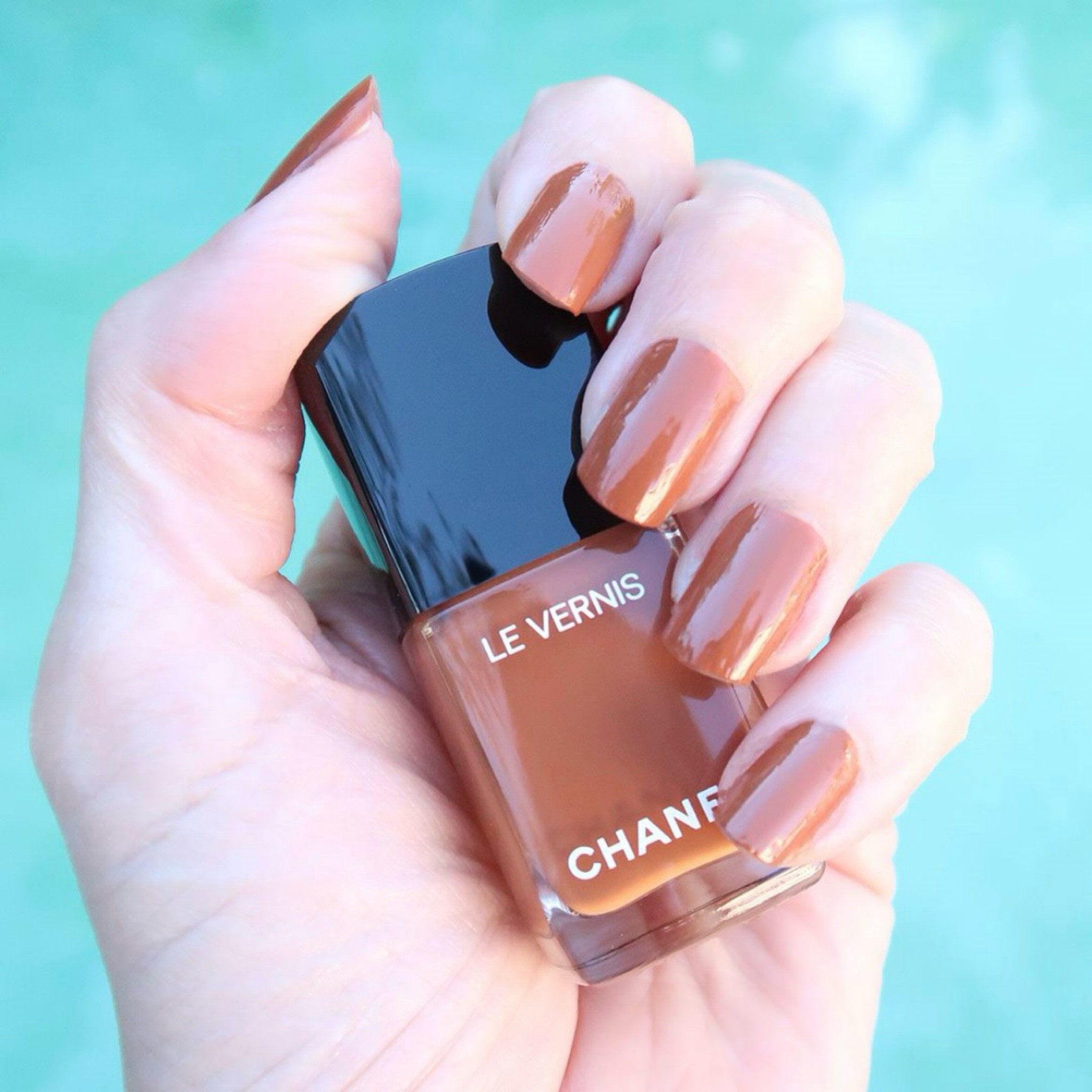 Love this classic, neutral nail polish color to wear now and into next year. It transcends season 🙌❤️

#LTKBeauty #LTKStyleTip #LTKOver40