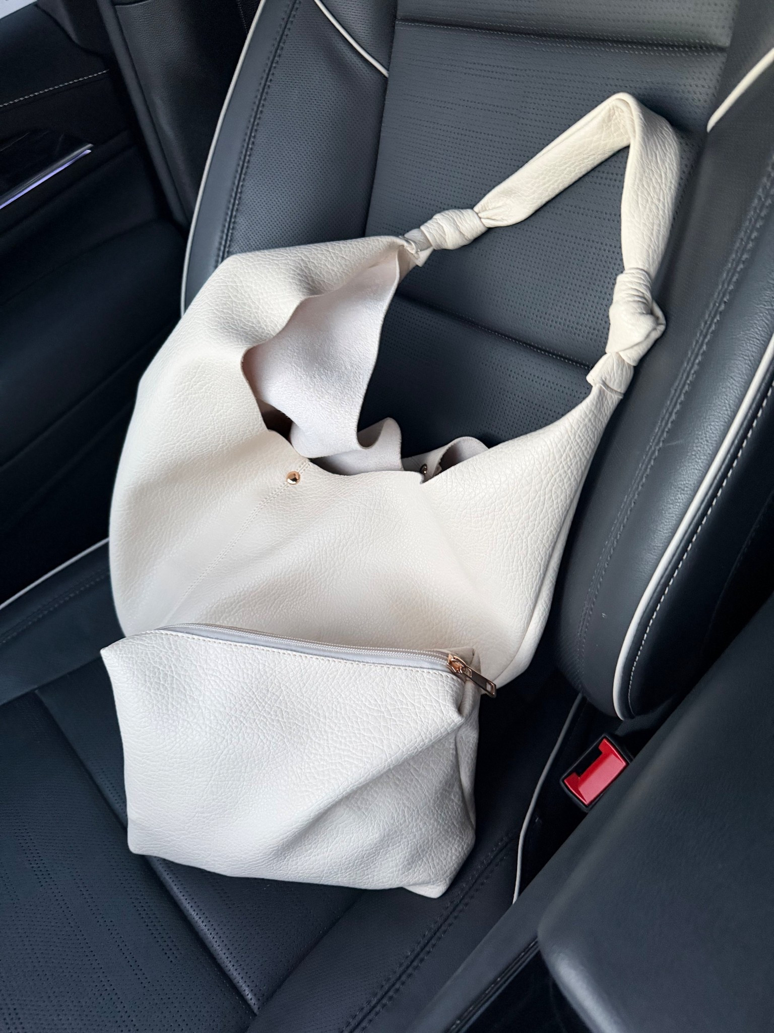 My cream love knot bag! I love this bag so so so much! It’s so comfortable to hold & holds so much! #loveknotbag #bag #purse #summer 

#LTKmomlife #LTKdayinmylife #LTKootd