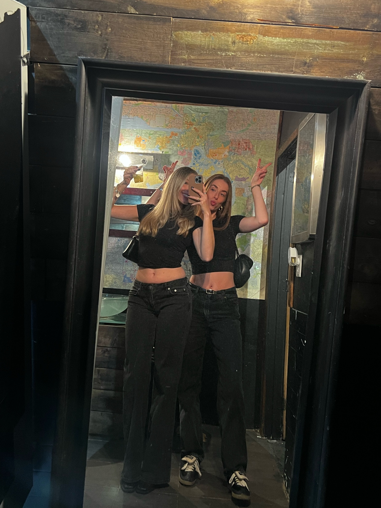 Night out for drinks with the girls 💘 

#LTKFashionMonth #LTKpartywear #LTKdatenight