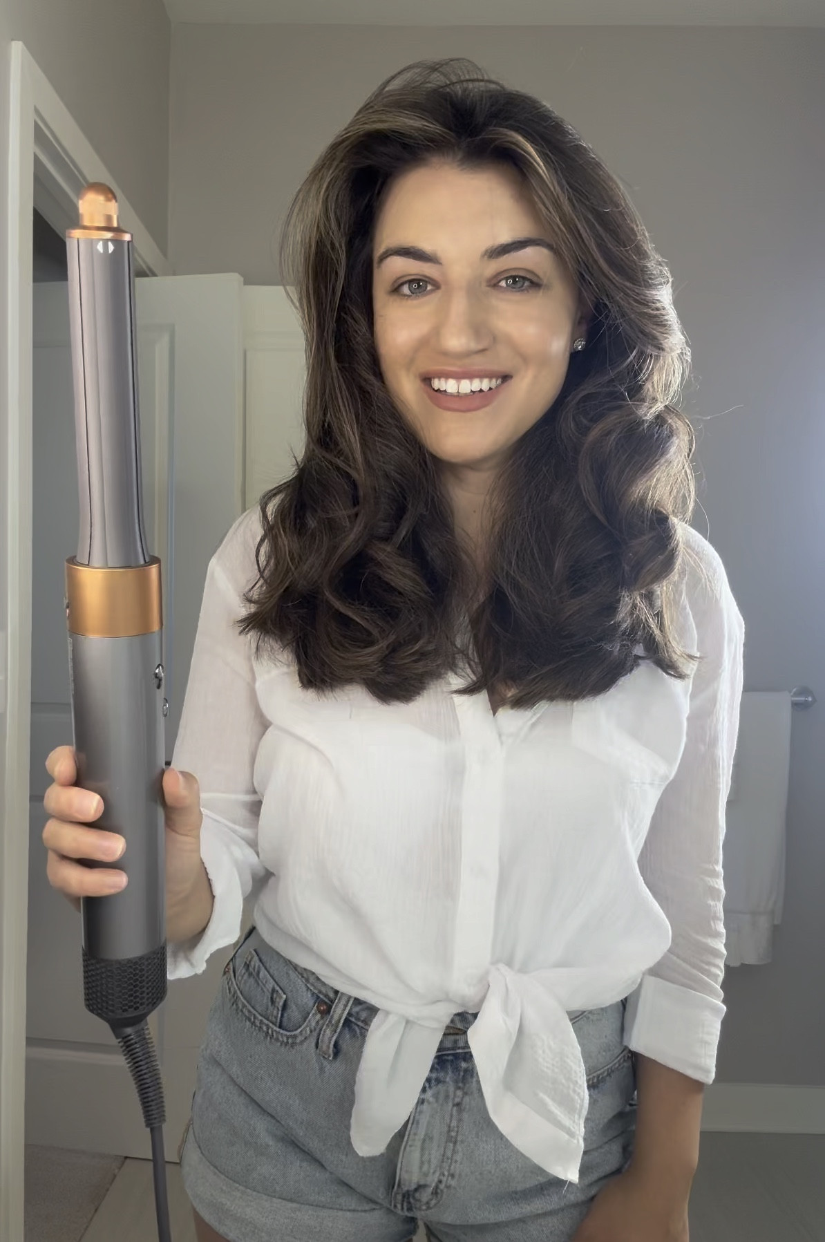 And it only took 20 minutes! SAVE 💛
Here’s how:
- start with @unite_hair 7SECONDS Detangler 
- rough dry to 85% dry 
- add Unite Elevate mousse applying root to tip with head flipped over 
- section hair into two 
- for the bottom half, we want to dry the hair quickly so use the round brush. Go through a couple times to help dry the hair and then curl hair under. Hold for about 15 seconds on high heat. No cool shot. For some of the pieces I dried them up and over to the other side of my head to really get that volume at the root
- round brush the fringe quickly so it drys smooth
- for the top, switch to the smallest barrel. To do these curls quickly, wrap the hair manually around the barrel. No cool shot
- go back to the fringe and wrap with smallest barrel holding for only 5-10 seconds. We want a very loose curl
- flip hair over for a ton of volume!
.
@dyson @dysonbeauty @dysonusa @ultabeauty @sephora 
#hair #hairstyles #hairstyle #haireducation #hairtutorial #hairtutorials #hairstylevideo #hairstyletutorial #mydyson #dyson #dysonhair #dysonairwrap #airwrap #airwraptutorial #airwrapmultistyler #airwraptips #hairtips #hairtipsandtricks #hairideas #hairtutorialvideo #hairinspo #blowout #blowoutstyles #blowouthair #unitefamily #beachhair  #quickhairstyles #hairblowout #roundbrush #roundbrushblowout

#LTKBeauty #LTKStyleTip #LTKVideo