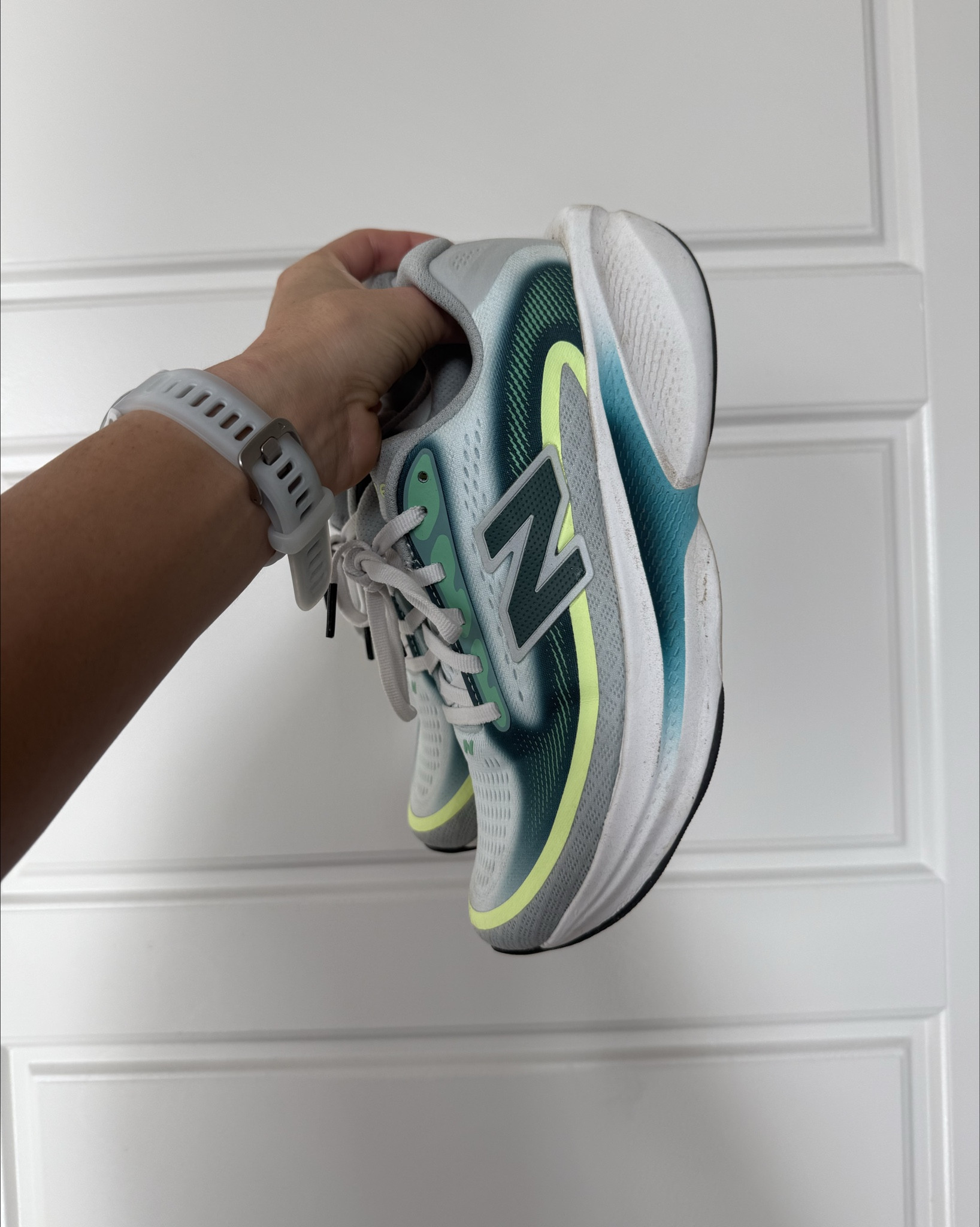 Comfy running/walking shoes 

#LTKgrwm #LTKdayinmylife #LTKActive