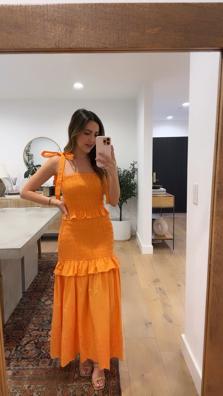 🍊🍊🍊 Love this for summer - TTS and forms to you. So comfy! 

#LTKstyletip #LTKSeasonal #LTKU