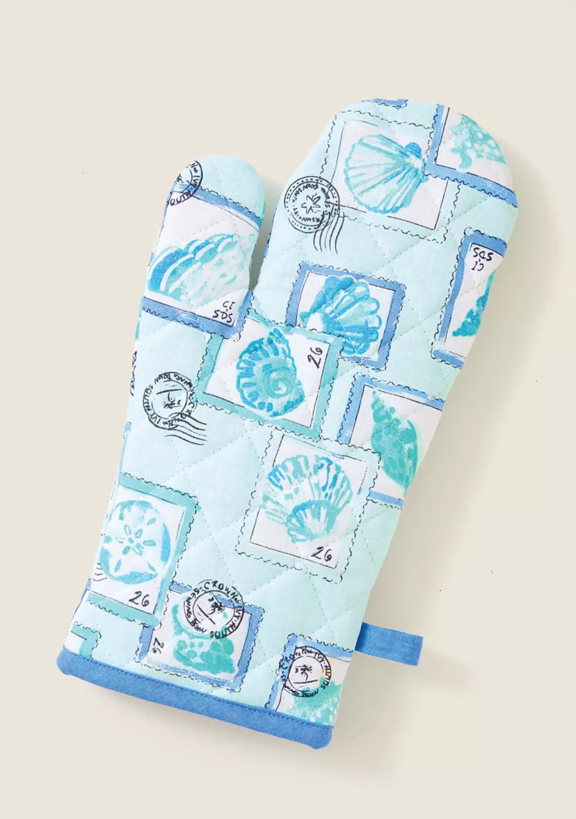 Sewing Down South x Crown & Ivy™ Carolina Pot Oven Mitt | Belk