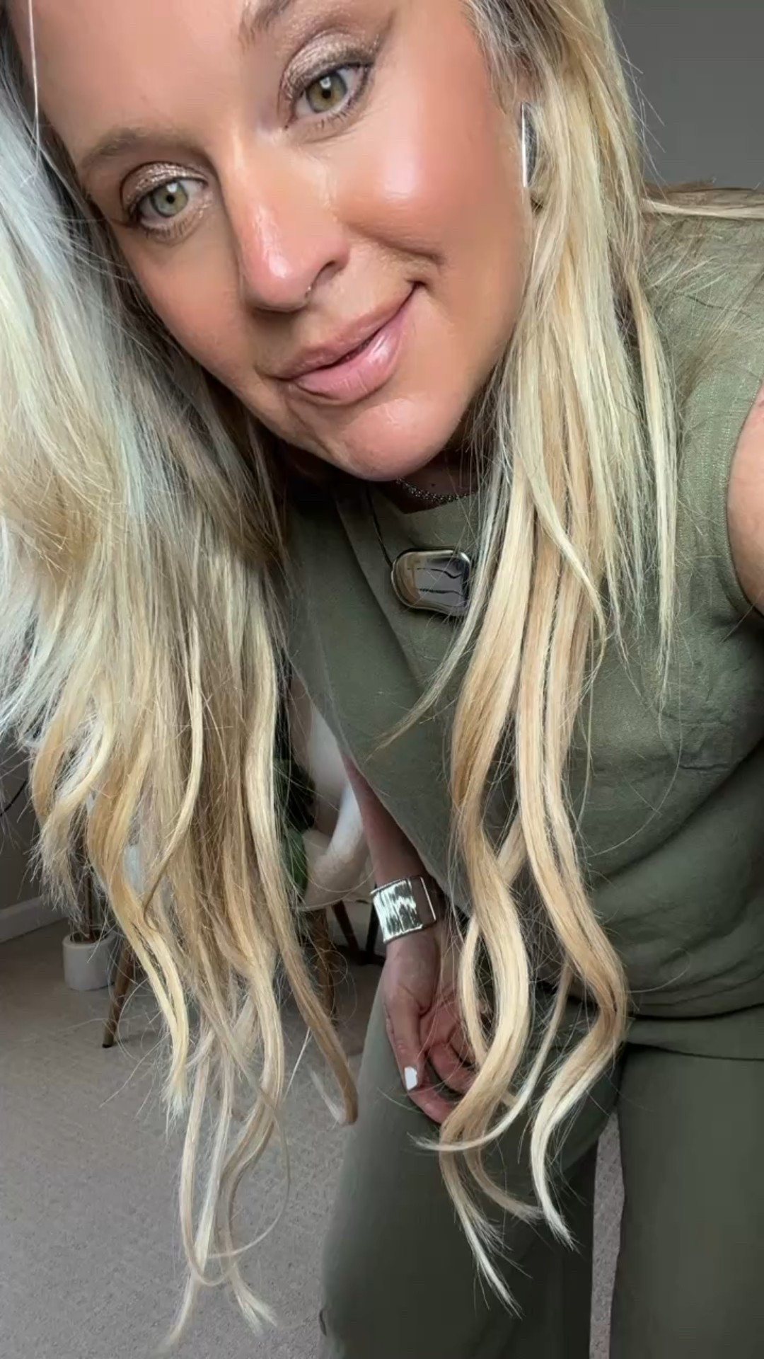  ✨Tap the bell and ❤️ for over 40 fashion, midlife style, midsize fashion and luxury looks for less. 

Wearing large runs tts

1. Farmers Market Stroll or Morning Coffee Run
	•	Style it with: Comfy slides, a straw tote, and oversized sunnies.
	•	Why it works: Linen breathes, the color blends with nature, and the vibe says “I woke up chic.”

⸻

2. Travel Day / Airport Look
	•	Style it with: White sneakers, a soft cardigan or denim jacket, and a crossbody bag.
	•	Why it works: Stretchy waistband? Check. Chic enough to land looking pulled together? Also check.

⸻

3. Resort Dinner or Coastal Getaway
	•	Style it with: Gold sandals, a clutch, and chunky earrings.
	•	Why it works: Neutral tones always look expensive by the water—this set does double duty as dinner and vacation wear.

⸻

4. Casual Work-from-Home Day or Creative Meeting
	•	Style it with: A lightweight kimono or duster, leather slides, and delicate layered jewelry.
	•	Why it works: Feels like loungewear, looks like you mean business.

⸻

5. Museum Day or Art Walk
	•	Style it with: White sneakers, crossbody, and maybe a bucket hat or statement sunglasses.
	•	Why it works: The relaxed shape keeps you comfortable, while the tone-on-tone look reads effortlessly artsy.

👑"Helping you look good, feel good!" - Lindsey Denver

Midlife style, midsize fashion, over 40 style, confident fashion, midlife outfit ideas, midsize style tips, everyday midlife style, comfy and chic, style over 40, fashion for moms, flattering fashion, midlife confidence, midsize style inspo, realistic fashion, effortless outfits, style at any age, wardrobe reset, fashion freedom, women rediscovering style, feel good fashion


Follow my LTK @Over40andmidlife on the @shop.LTK app to view this post and get my exclusive app-only content!

#liketkit 
@shop.ltk
https://liketk.it/5gmBX

Follow my LTK @Over40andmidlife on the @shop.LTK app to view this post and get my exclusive app-only content!

#liketkit #LTKOver40 #LTKSummerEdit #LTKMidsize
@shop.ltk
https://liketk.it/5gmCr